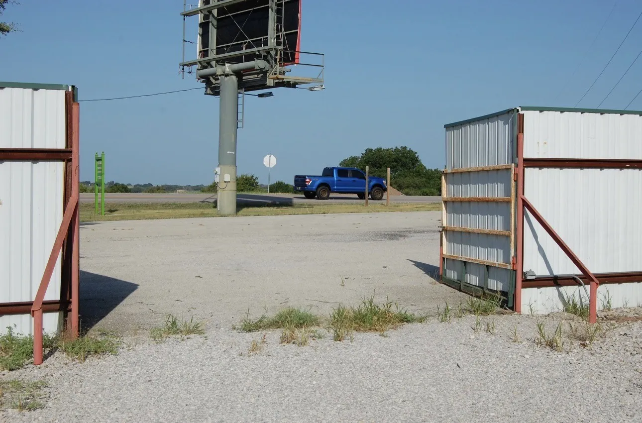 Industrial For Sale in Parker County , 2950 Fm 920, Weatherford, Texas 76088, 0, 0, Garage spaces, 0 Sqft, built in 2008, mls#21364810, Real Estate Agent in Weatherford, Homes For Sale in Parker county, Homes For Sale in Weatherford, Realtor in Weatherford Texas, Real Estate Brokerage Independent Realty Texas, Luminita Cordes Realtor