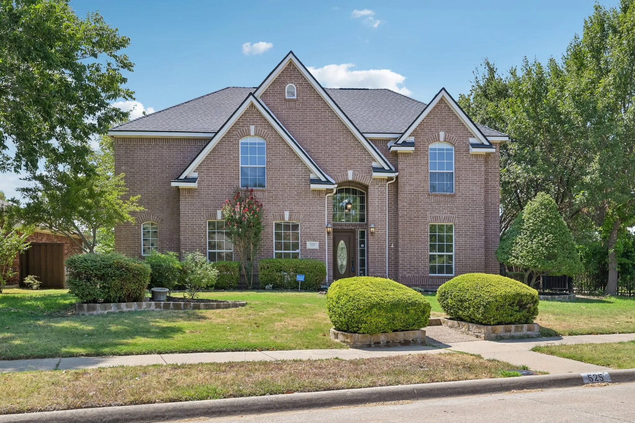 Single Family Residence For Sale in Dallas County , 525 Blackfield Drive, Coppell, Texas 75019, 4 Bedroom, 4 Bathroom, 2 Garage spaces, 3,285 Sqft, built in 1997, mls#21362617, Real Estate Agent in Coppell, Homes For Sale in Dallas county, Homes For Sale in Coppell, Realtor in Coppell Texas, Real Estate Brokerage Independent Realty Texas, Luminita Cordes Realtor