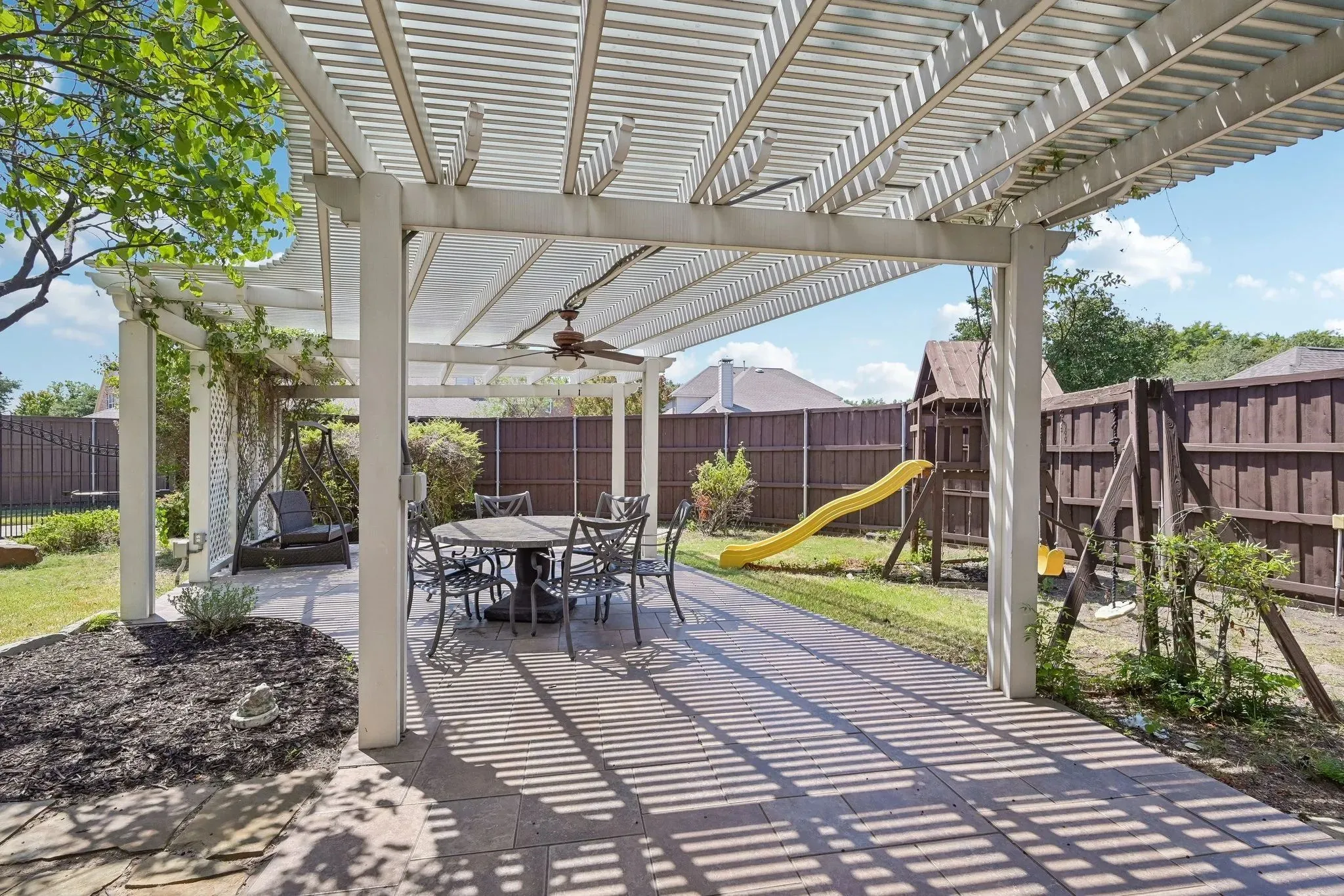Single Family Residence For Sale in Dallas County , 525 Blackfield Drive, Coppell, Texas 75019, 4 Bedroom, 4 Bathroom, 2 Garage spaces, 3,285 Sqft, built in 1997, mls#21362617, Real Estate Agent in Coppell, Homes For Sale in Dallas county, Homes For Sale in Coppell, Realtor in Coppell Texas, Real Estate Brokerage Independent Realty Texas, Luminita Cordes Realtor
