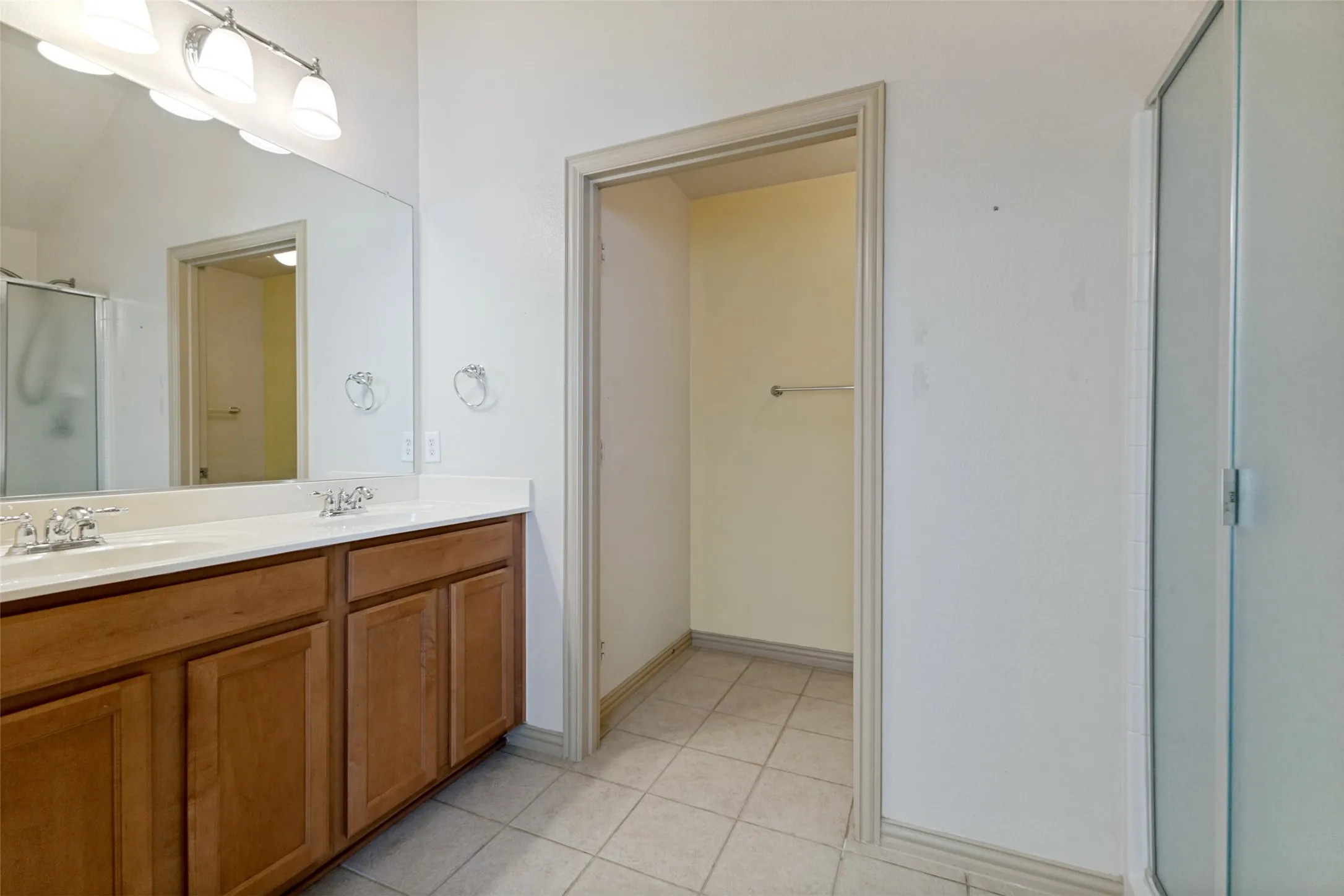 Single Family Residence For Sale in Collin County , 1318 Shinnecock Court, Fairview, Texas 75069, 2 Bedroom, 2 Bathroom, 2 Garage spaces, 1,571 Sqft, built in 2006, Price $319,000, mls#21363795, Real Estate Agent in Fairview, Homes For Sale in Collin county, Homes For Sale in Fairview, Realtor in Fairview Texas, Real Estate Brokerage Independent Realty Texas, Luminita Cordes Realtor