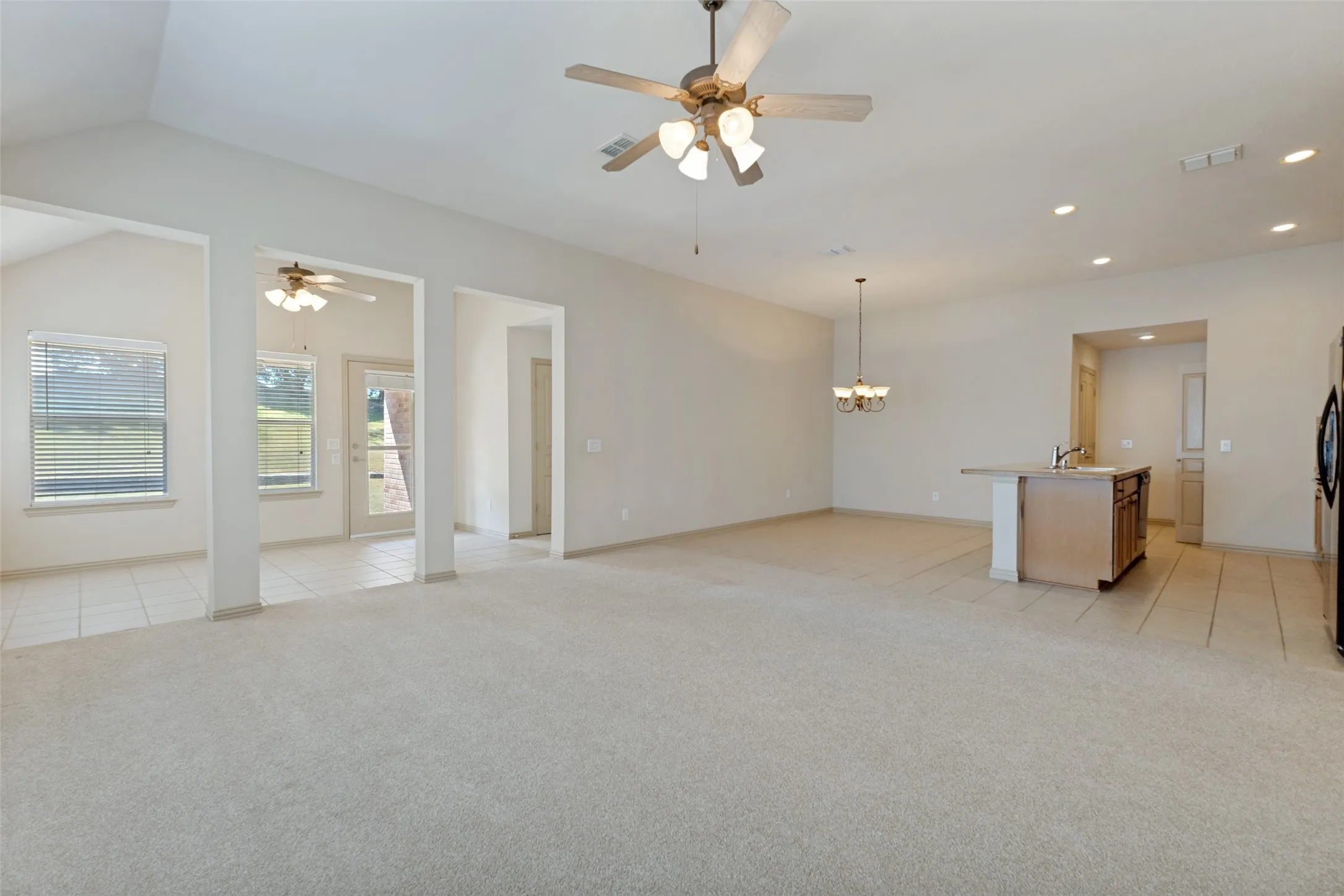 Single Family Residence For Sale in Collin County , 1318 Shinnecock Court, Fairview, Texas 75069, 2 Bedroom, 2 Bathroom, 2 Garage spaces, 1,571 Sqft, built in 2006, Price $319,000, mls#21363795, Real Estate Agent in Fairview, Homes For Sale in Collin county, Homes For Sale in Fairview, Realtor in Fairview Texas, Real Estate Brokerage Independent Realty Texas, Luminita Cordes Realtor