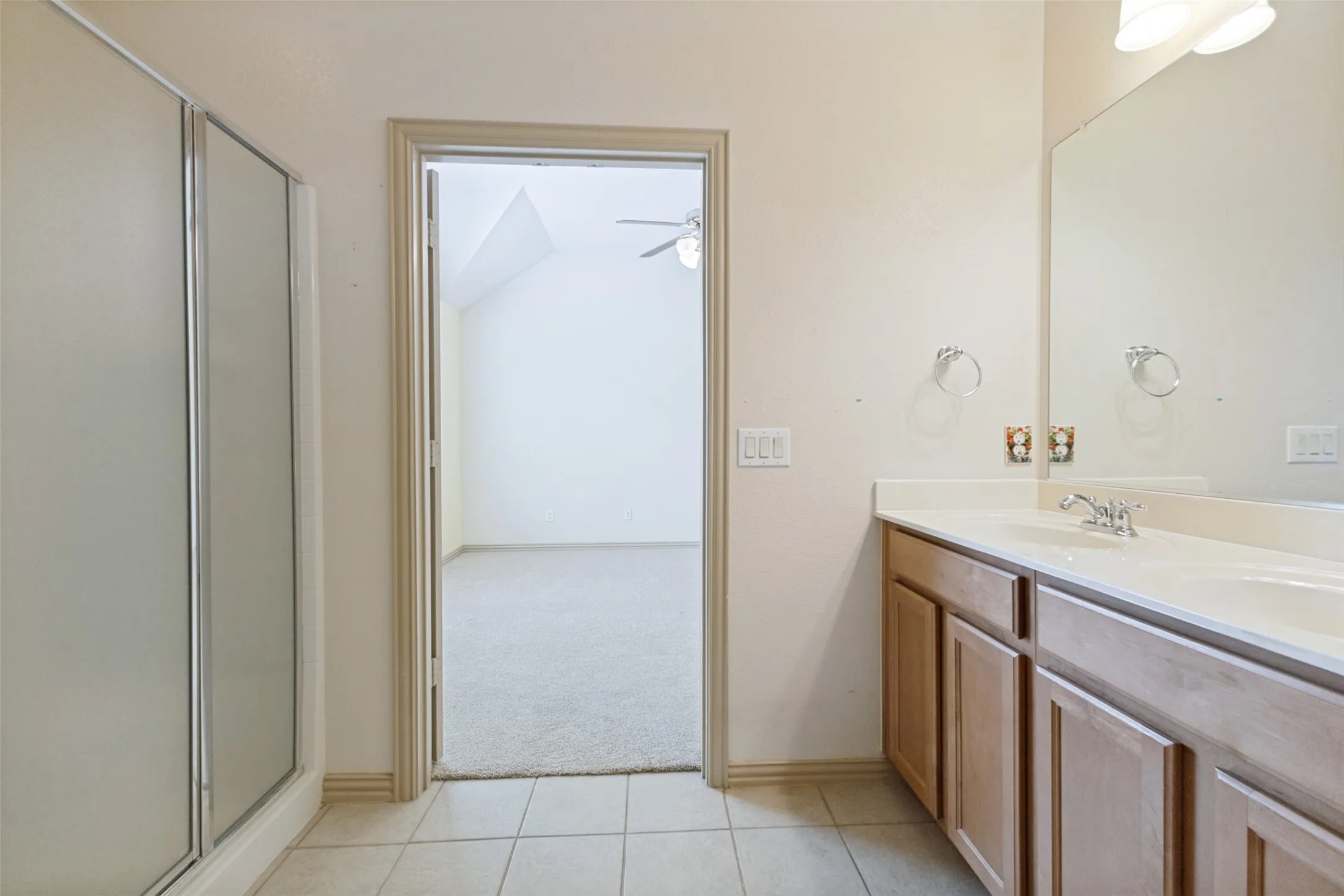 Single Family Residence For Sale in Collin County , 1318 Shinnecock Court, Fairview, Texas 75069, 2 Bedroom, 2 Bathroom, 2 Garage spaces, 1,571 Sqft, built in 2006, Price $319,000, mls#21363795, Real Estate Agent in Fairview, Homes For Sale in Collin county, Homes For Sale in Fairview, Realtor in Fairview Texas, Real Estate Brokerage Independent Realty Texas, Luminita Cordes Realtor