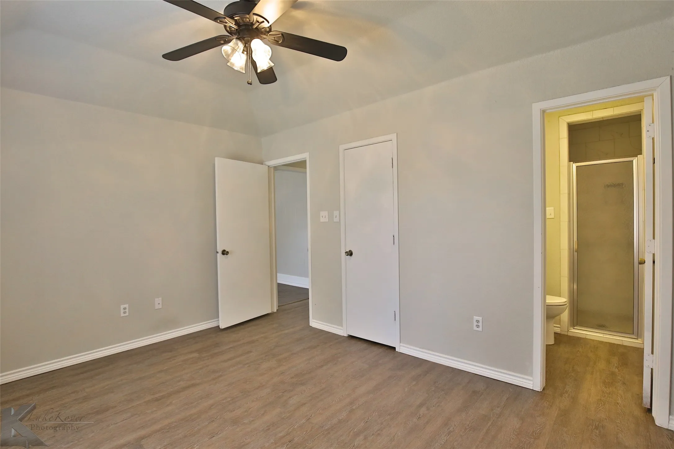 Single Family Residence For Rent in Taylor County , 1709 Pemelton Drive, Abilene, Texas 79601, 3 Bedroom, 2 Bathroom, 2 Garage spaces, 1,323 Sqft, built in 1983, mls#21362783, Real Estate Agent in Abilene, Homes For Rent in Taylor county, Homes For Rent in Abilene, Realtor in Abilene Texas, Real Estate Brokerage Independent Realty Texas, Luminita Cordes Realtor