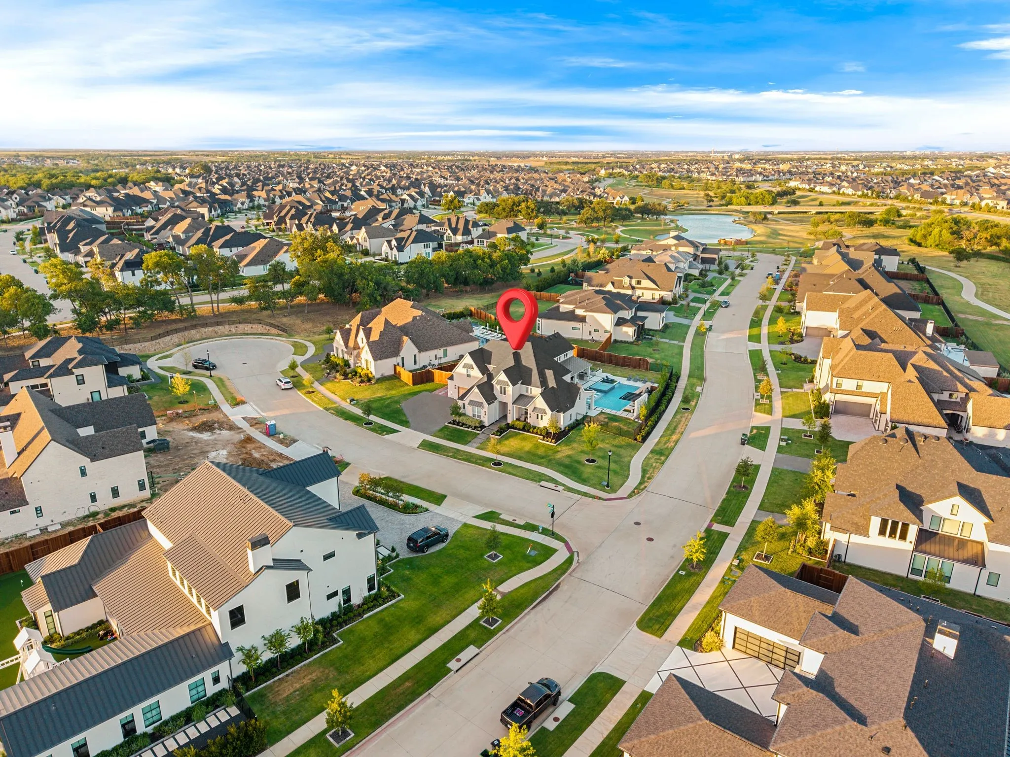 Spade Ranch is s a cul-de-sac with just 5 half acre lots.