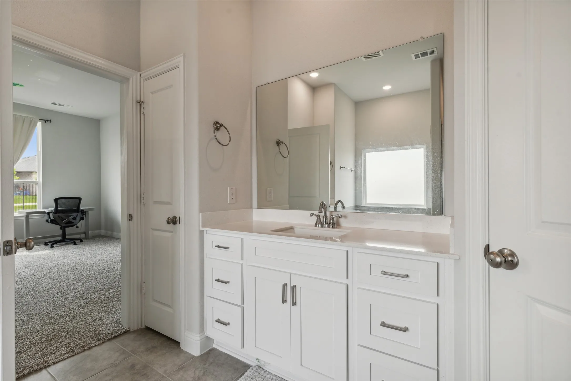 Single Family Residence For Sale in Collin County , 509 Tartane Drive, Anna, Texas 75409, 4 Bedroom, 4 Bathroom, 2 Garage spaces, 3,650 Sqft, built in 2023, Price $520,000, mls#21358974, Real Estate Agent in Anna, Homes For Sale in Collin county, Homes For Sale in Anna, Realtor in Anna Texas, Real Estate Brokerage Independent Realty Texas, Luminita Cordes Realtor