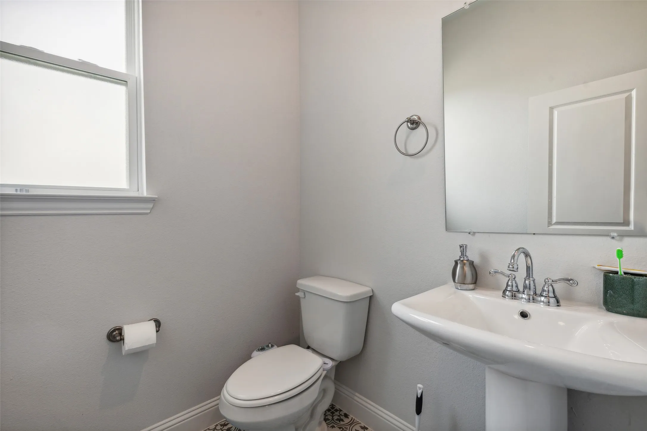 Single Family Residence For Sale in Collin County , 509 Tartane Drive, Anna, Texas 75409, 4 Bedroom, 4 Bathroom, 2 Garage spaces, 3,650 Sqft, built in 2023, Price $520,000, mls#21358974, Real Estate Agent in Anna, Homes For Sale in Collin county, Homes For Sale in Anna, Realtor in Anna Texas, Real Estate Brokerage Independent Realty Texas, Luminita Cordes Realtor
