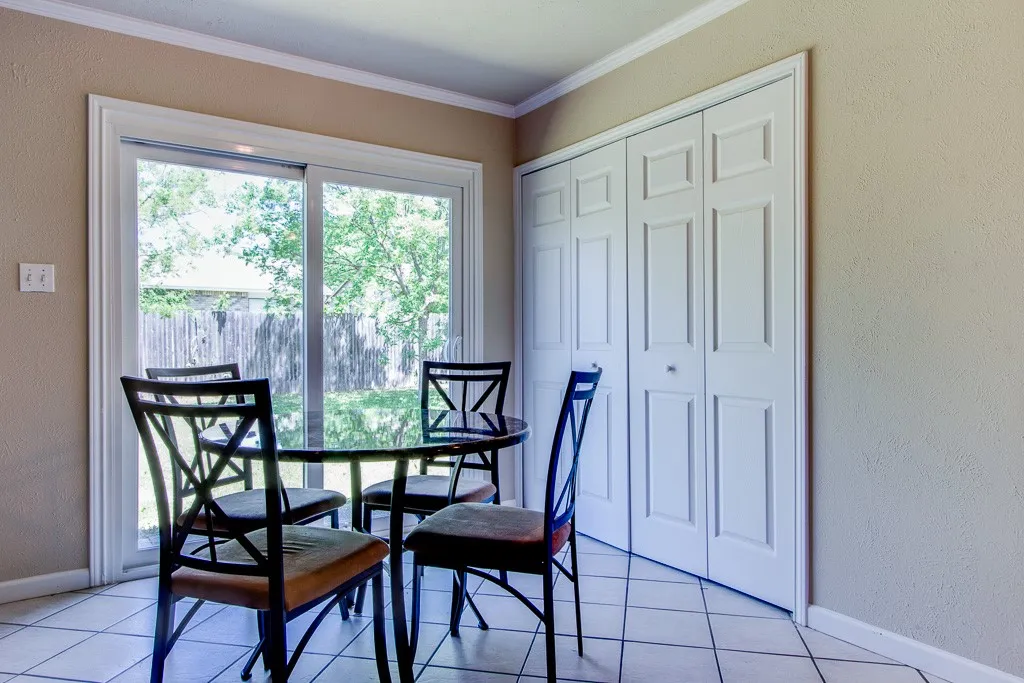 Single Family Residence For Rent in Collin County , 631 Valley View Drive, Allen, Texas 75002, 3 Bedroom, 2 Bathroom, 1 Garage spaces, 1,347 Sqft, built in 1979, mls#21364822, Real Estate Agent in Allen, Homes For Rent in Collin county, Homes For Rent in Allen, Realtor in Allen Texas, Real Estate Brokerage Independent Realty Texas, Luminita Cordes Realtor