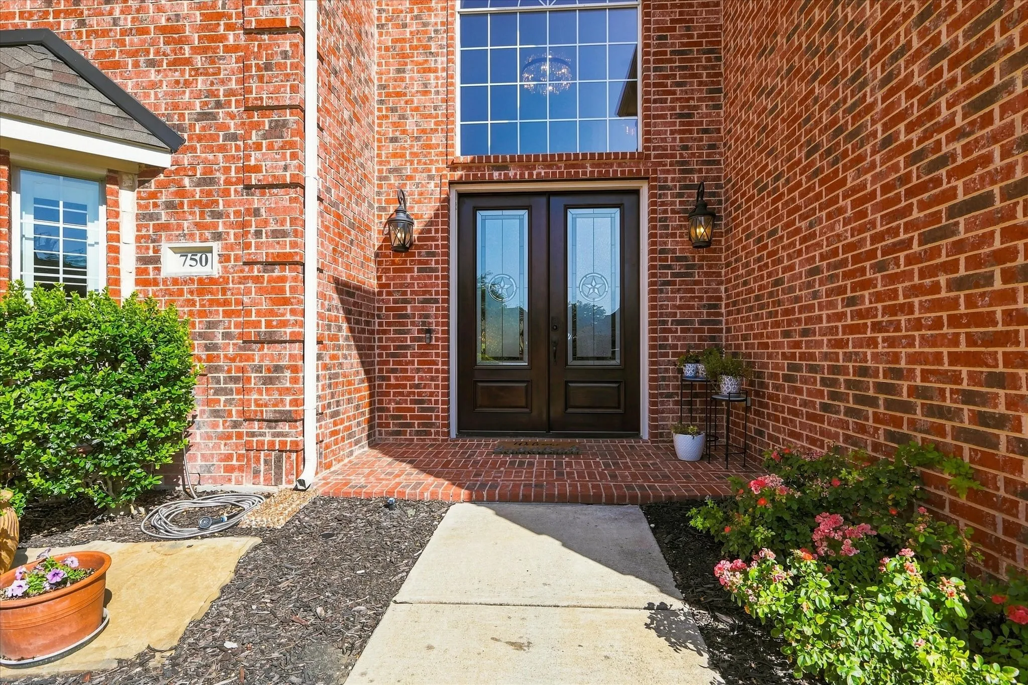 Single Family Residence For Sale in Collin County , 750 Texana Drive, Prosper, Texas 75078, 5 Bedroom, 4 Bathroom, 3 Garage spaces, 4,185 Sqft, built in 2008, mls#21348809, Real Estate Agent in Prosper, Homes For Sale in Collin county, Homes For Sale in Prosper, Realtor in Prosper Texas, Real Estate Brokerage Independent Realty Texas, Luminita Cordes Realtor