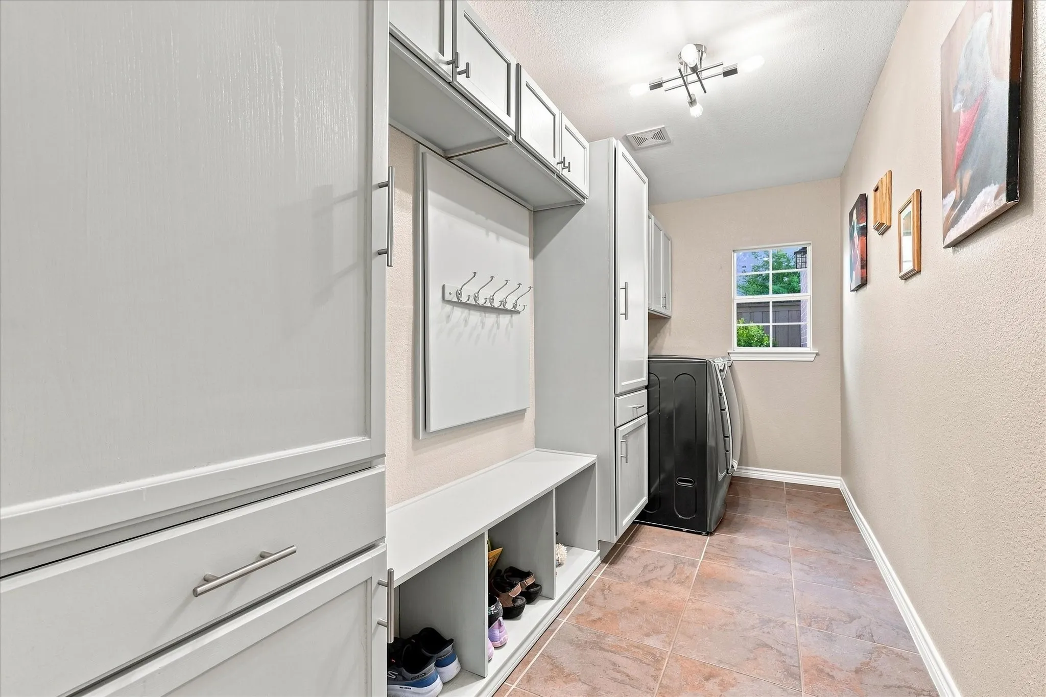 Single Family Residence For Sale in Collin County , 750 Texana Drive, Prosper, Texas 75078, 5 Bedroom, 4 Bathroom, 3 Garage spaces, 4,185 Sqft, built in 2008, mls#21348809, Real Estate Agent in Prosper, Homes For Sale in Collin county, Homes For Sale in Prosper, Realtor in Prosper Texas, Real Estate Brokerage Independent Realty Texas, Luminita Cordes Realtor