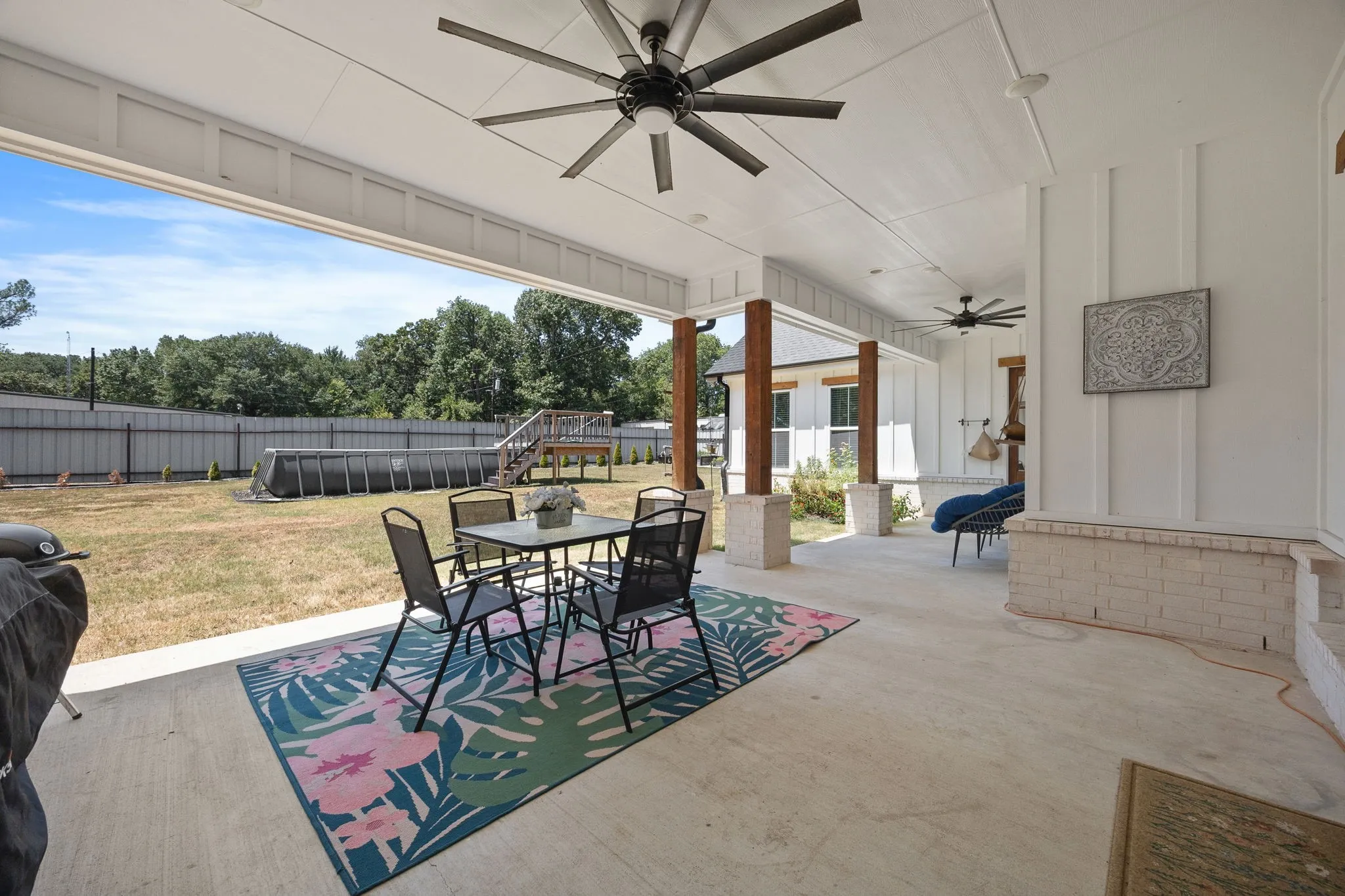 Single Family Residence For Sale in Kaufman County , 17803 County Road 381, Terrell, Texas 75161, 3 Bedroom, 3 Bathroom, 2 Garage spaces, 2,548 Sqft, built in 2022, mls#21362344, Real Estate Agent in Terrell, Homes For Sale in Kaufman county, Homes For Sale in Terrell, Realtor in Terrell Texas, Real Estate Brokerage Independent Realty Texas, Luminita Cordes Realtor
