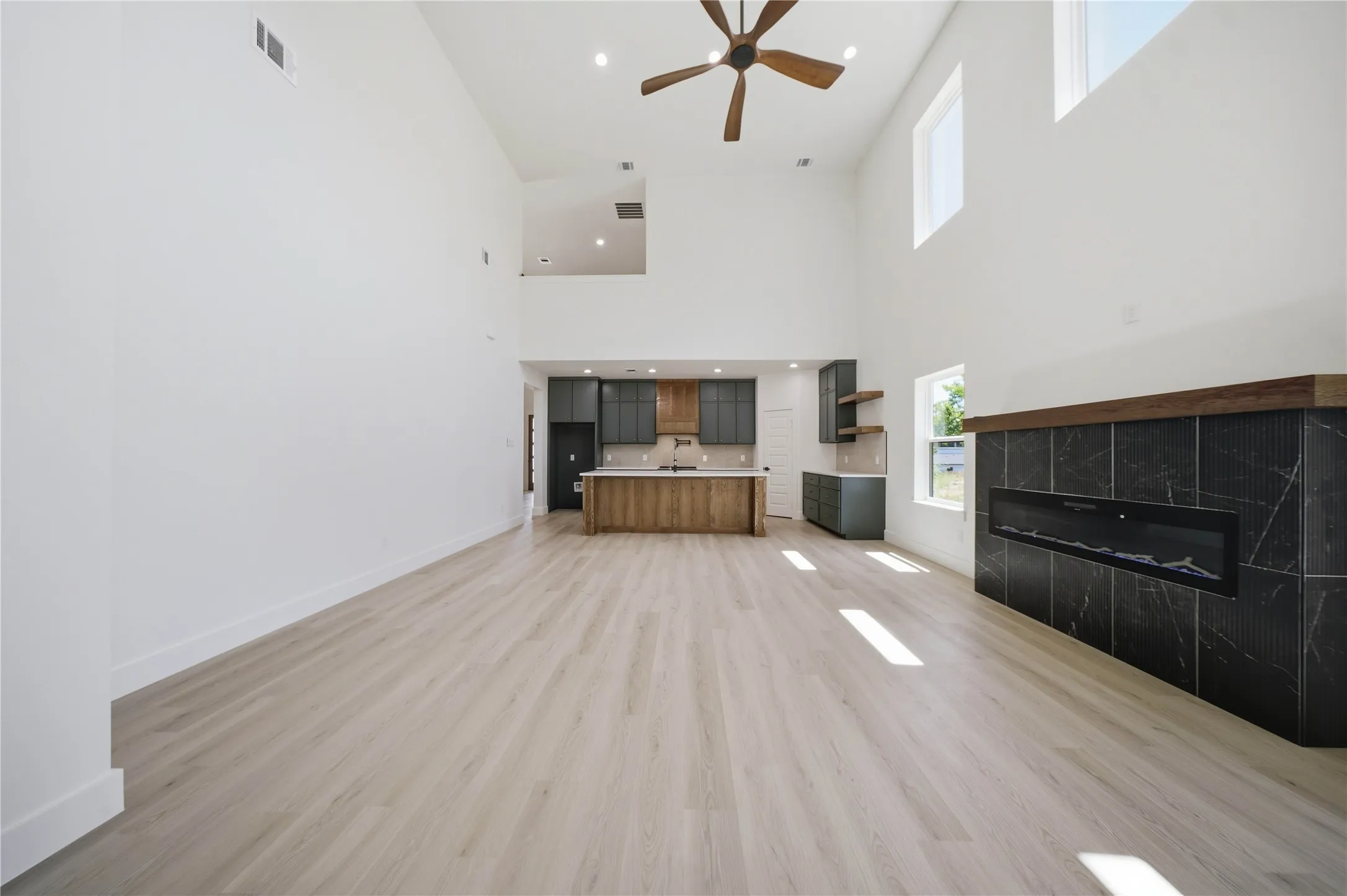 Single Family Residence For Sale in Dallas County , 5743 Plum Dale Road, Dallas, Texas 75241, 3 Bedroom, 3 Bathroom, 2 Garage spaces, 2,150 Sqft, built in 2026, mls#21357890, Real Estate Agent in Dallas, Homes For Sale in Dallas county, Homes For Sale in Dallas, Realtor in Dallas Texas, Real Estate Brokerage Independent Realty Texas, Luminita Cordes Realtor