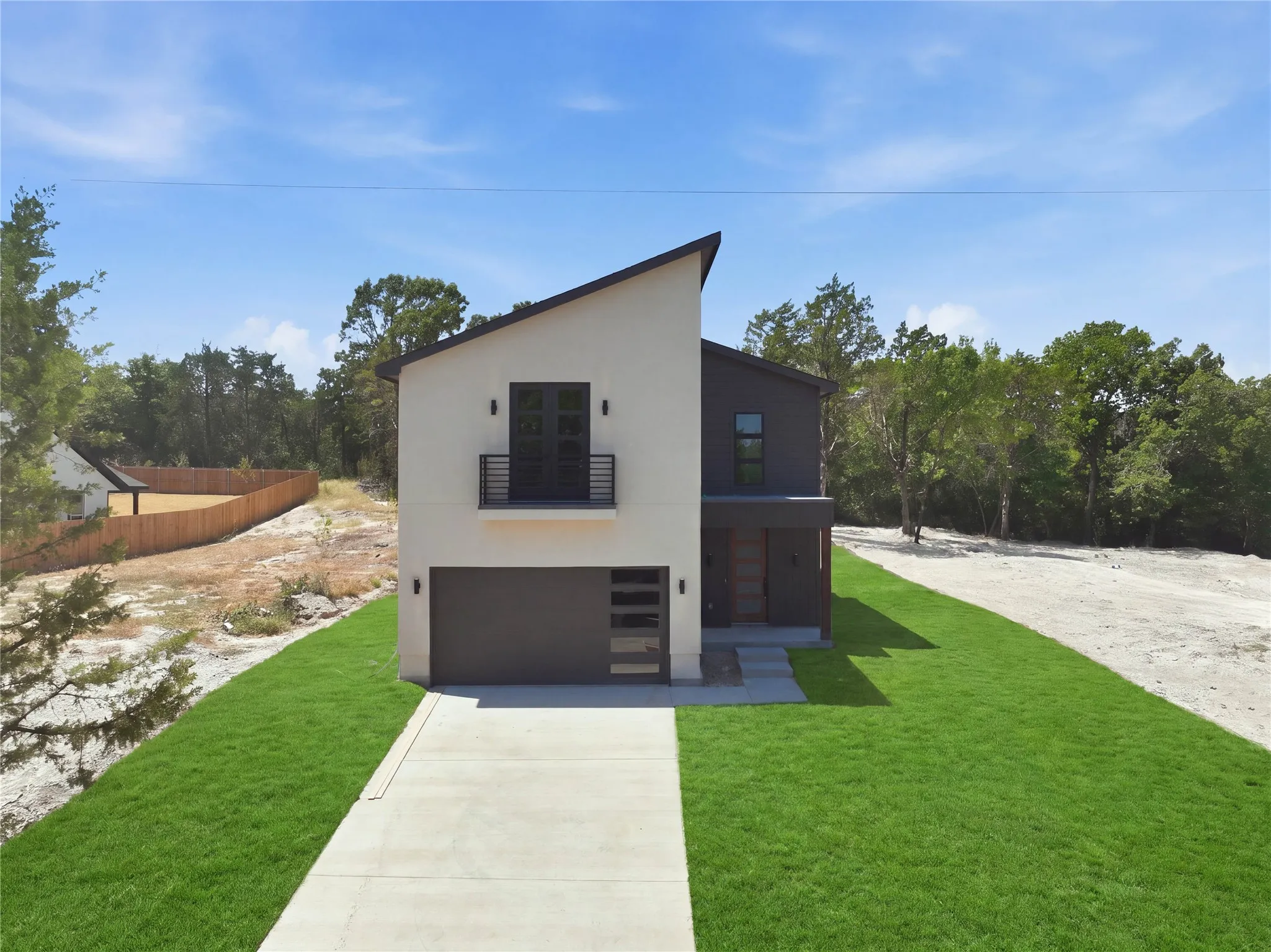 Single Family Residence For Sale in Dallas County , 5743 Plum Dale Road, Dallas, Texas 75241, 3 Bedroom, 3 Bathroom, 2 Garage spaces, 2,150 Sqft, built in 2026, mls#21357890, Real Estate Agent in Dallas, Homes For Sale in Dallas county, Homes For Sale in Dallas, Realtor in Dallas Texas, Real Estate Brokerage Independent Realty Texas, Luminita Cordes Realtor