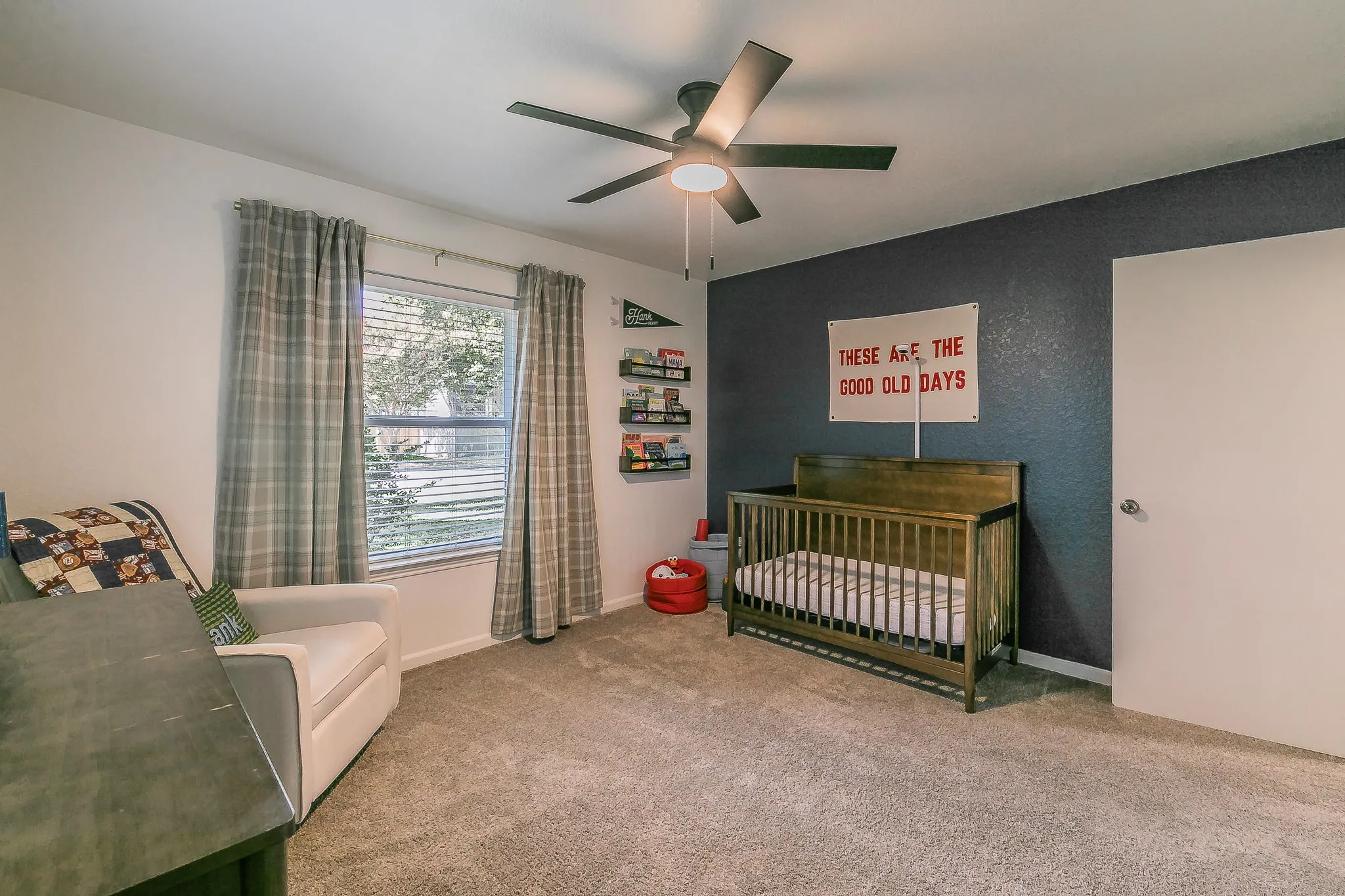 Single Family Residence For Sale in Tarrant County , 2109 Friar Tuck Drive, Arlington, Texas 76013, 3 Bedroom, 2 Bathroom, 2 Garage spaces, 1,838 Sqft, built in 1968, mls#21361667, Real Estate Agent in Arlington, Homes For Sale in Tarrant county, Homes For Sale in Arlington, Realtor in Arlington Texas, Real Estate Brokerage Independent Realty Texas, Luminita Cordes Realtor