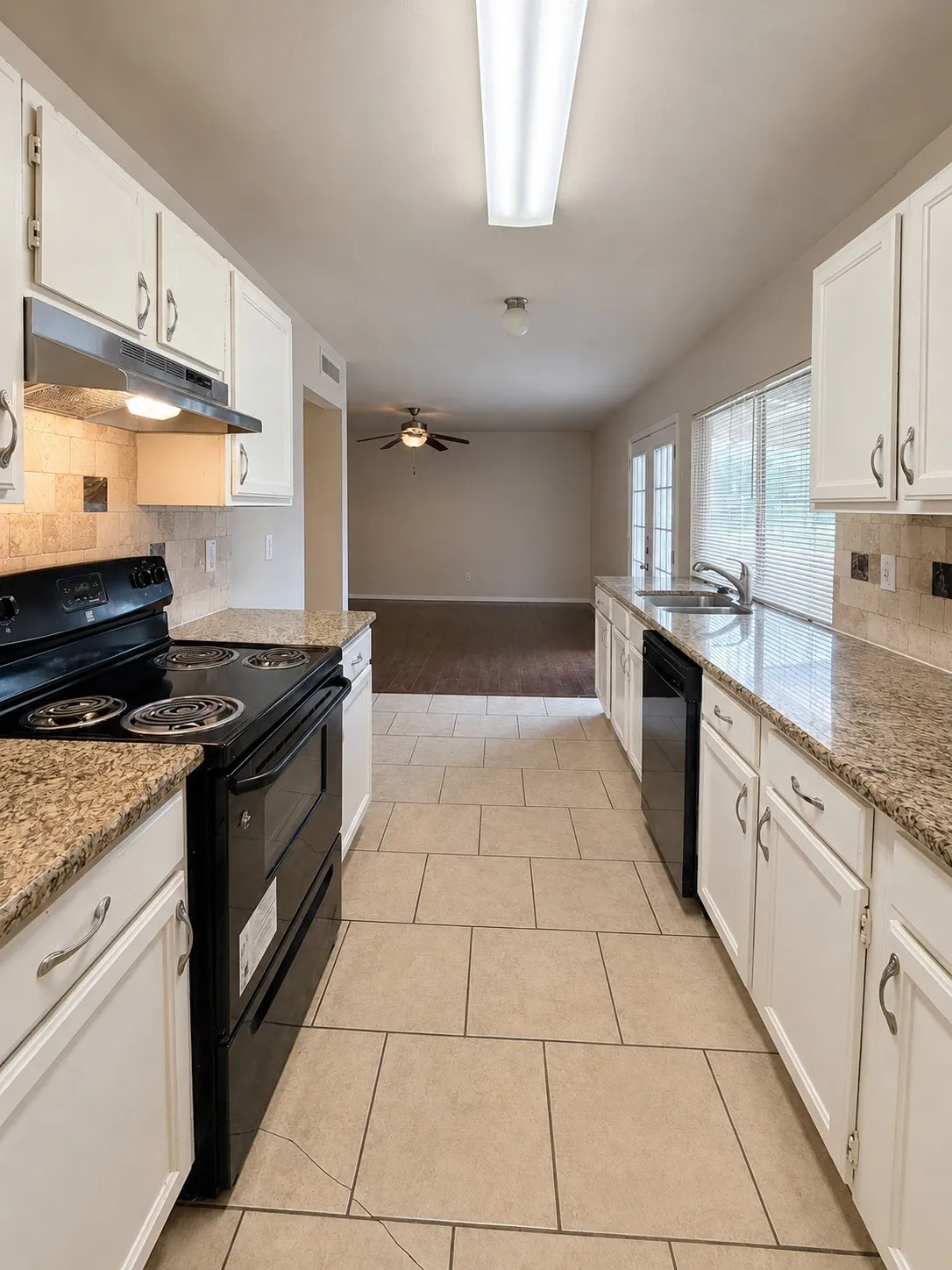 Single Family Residence For Rent in Dallas County , 2937 Emberwood Drive, Garland, Texas 75043, 3 Bedroom, 2 Bathroom, 2 Garage spaces, 1,695 Sqft, built in 1975, mls#21364840, Real Estate Agent in Garland, Homes For Rent in Dallas county, Homes For Rent in Garland, Realtor in Garland Texas, Real Estate Brokerage Independent Realty Texas, Luminita Cordes Realtor