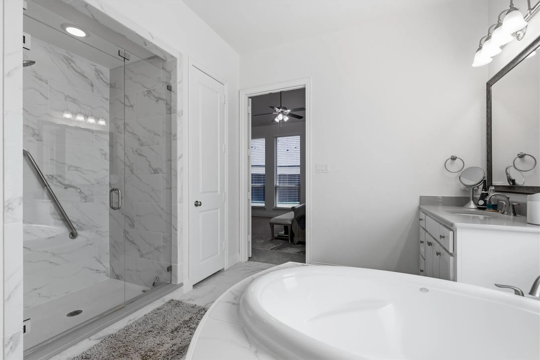 Single Family Residence For Sale in Denton County , 2901 Stonefield, The Colony, Texas 75056, 3 Bedroom, 4 Bathroom, 2 Garage spaces, 2,512 Sqft, built in 2019, mls#21362925, Real Estate Agent in The Colony, Homes For Sale in Denton county, Homes For Sale in The Colony, Realtor in The Colony Texas, Real Estate Brokerage Independent Realty Texas, Luminita Cordes Realtor