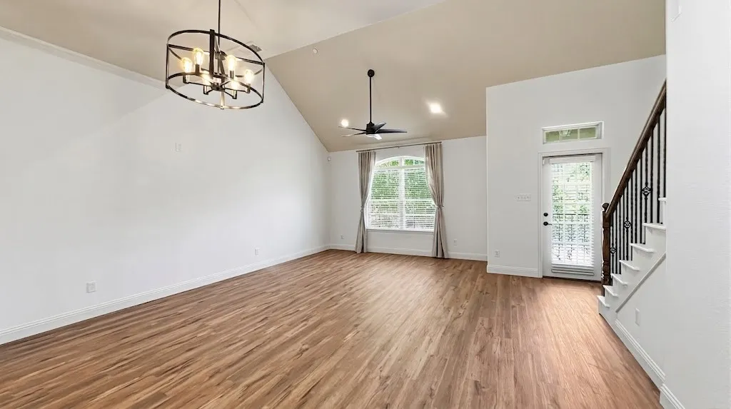 Townhouse For Sale in Dallas County , 6468 Love Drive, Irving, Texas 75039, 2 Bedroom, 4 Bathroom, 2 Garage spaces, 2,178 Sqft, built in 2010, mls#21364607, Real Estate Agent in Irving, Homes For Sale in Dallas county, Homes For Sale in Irving, Realtor in Irving Texas, Real Estate Brokerage Independent Realty Texas, Luminita Cordes Realtor