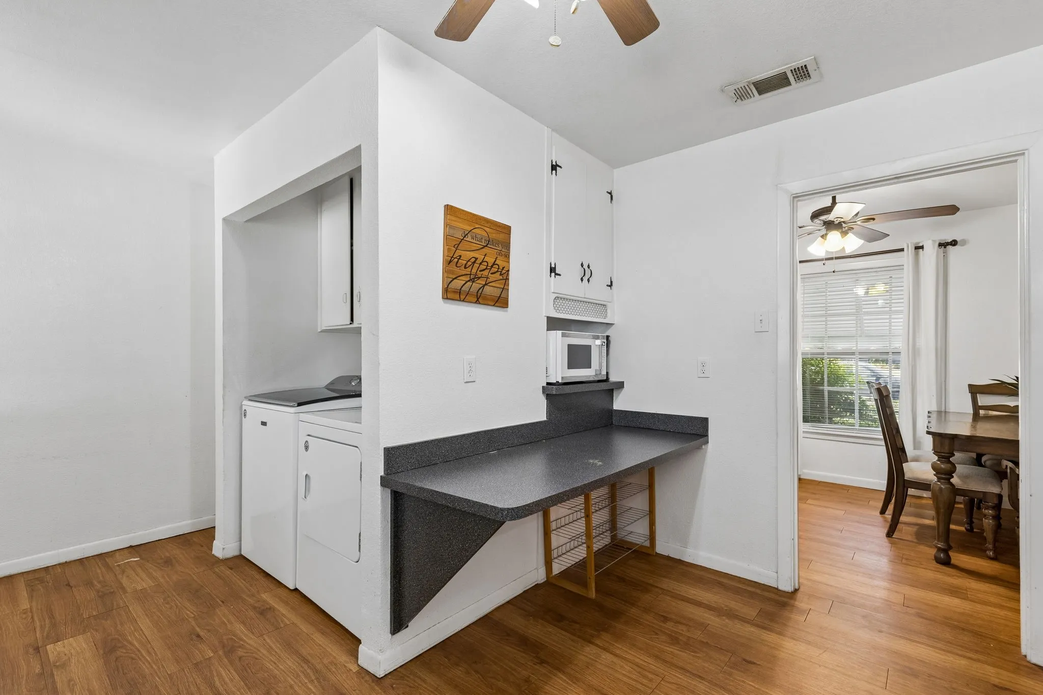 Single Family Residence For Sale in Tarrant County , 3504 Katrine Street, Haltom City, Texas 76117, 3 Bedroom, 1 Bathroom, 1 Garage spaces, 1,181 Sqft, built in 1952, mls#21361911, Real Estate Agent in Haltom City, Homes For Sale in Tarrant county, Homes For Sale in Haltom City, Realtor in Haltom City Texas, Real Estate Brokerage Independent Realty Texas, Luminita Cordes Realtor