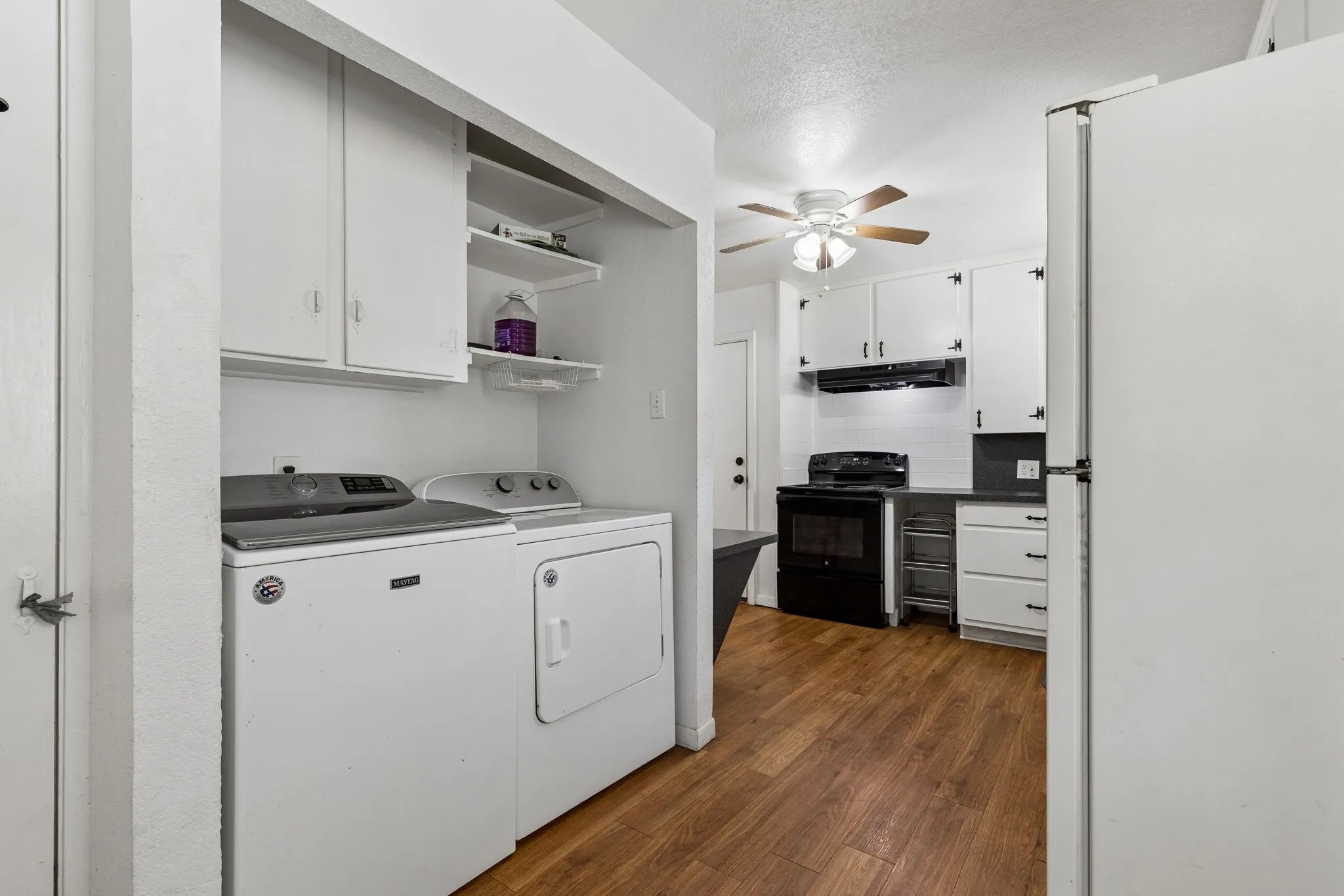 Single Family Residence For Sale in Tarrant County , 3504 Katrine Street, Haltom City, Texas 76117, 3 Bedroom, 1 Bathroom, 1 Garage spaces, 1,181 Sqft, built in 1952, mls#21361911, Real Estate Agent in Haltom City, Homes For Sale in Tarrant county, Homes For Sale in Haltom City, Realtor in Haltom City Texas, Real Estate Brokerage Independent Realty Texas, Luminita Cordes Realtor