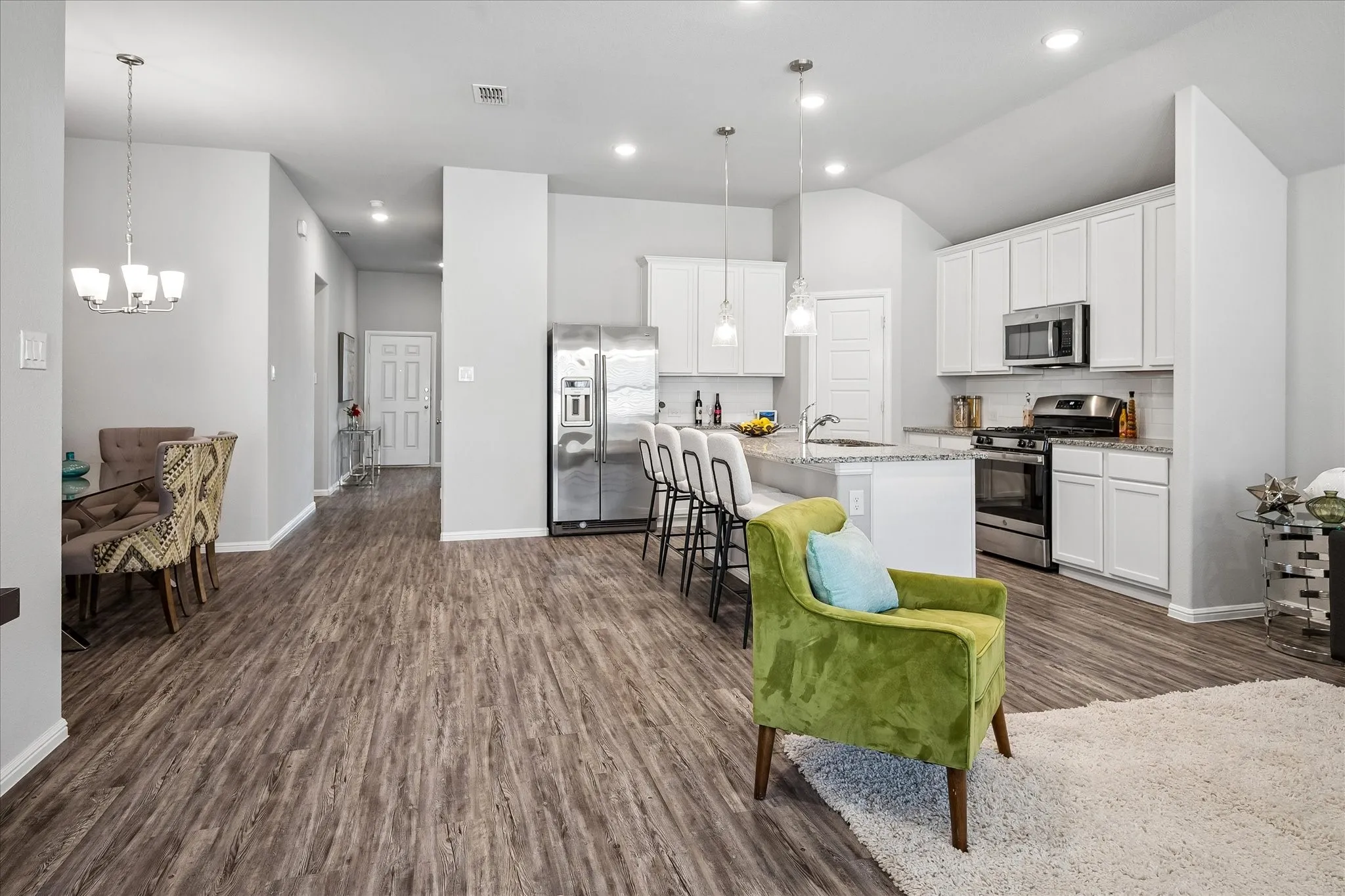 Single Family Residence For Sale in Collin County , 3304 Macaw Road, Celina, Texas 75009, 4 Bedroom, 2 Bathroom, 2 Garage spaces, 1,941 Sqft, built in 2021, mls#21362979, Real Estate Agent in Celina, Homes For Sale in Collin county, Homes For Sale in Celina, Realtor in Celina Texas, Real Estate Brokerage Independent Realty Texas, Luminita Cordes Realtor
