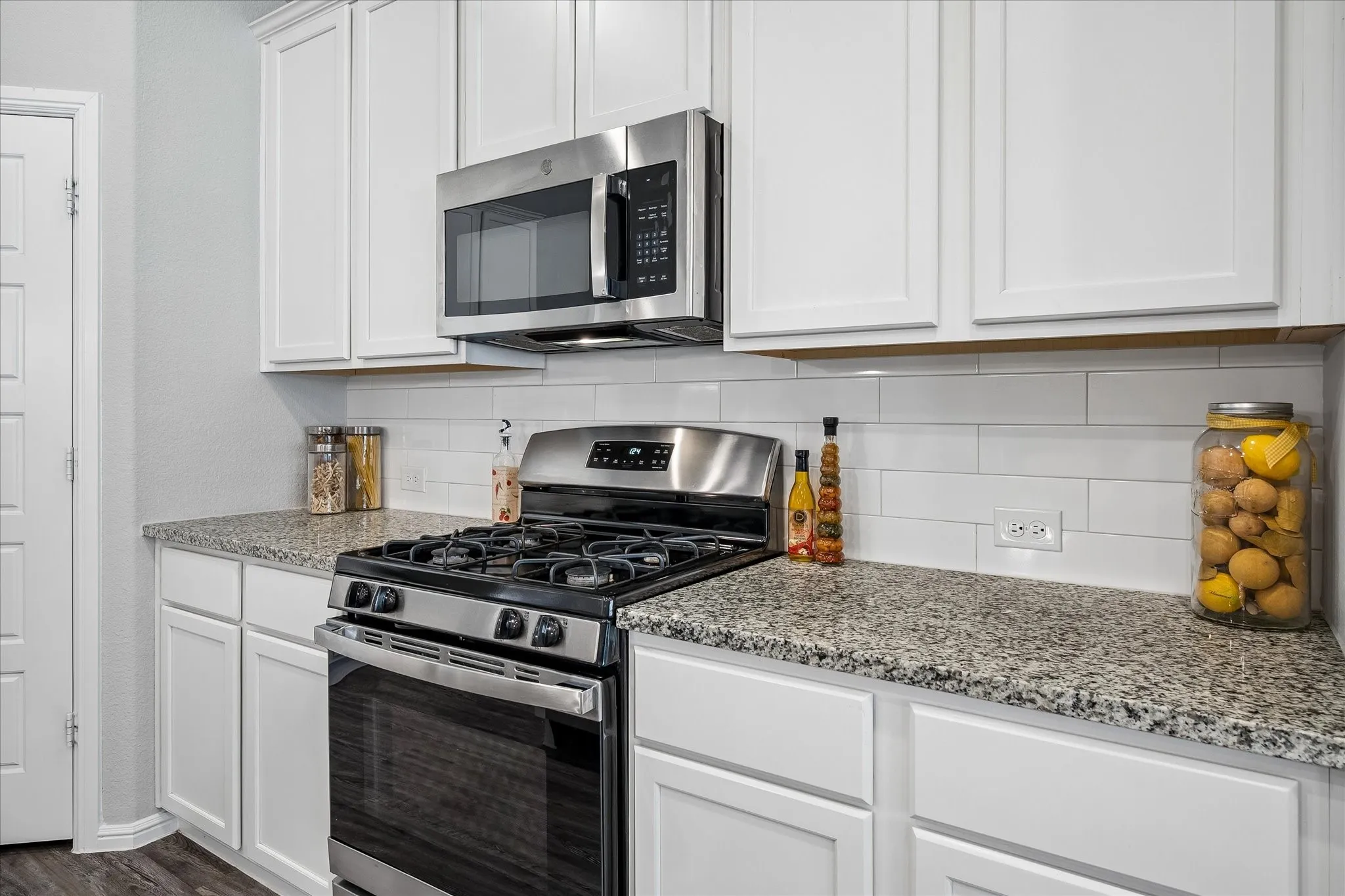 Single Family Residence For Sale in Collin County , 3304 Macaw Road, Celina, Texas 75009, 4 Bedroom, 2 Bathroom, 2 Garage spaces, 1,941 Sqft, built in 2021, mls#21362979, Real Estate Agent in Celina, Homes For Sale in Collin county, Homes For Sale in Celina, Realtor in Celina Texas, Real Estate Brokerage Independent Realty Texas, Luminita Cordes Realtor