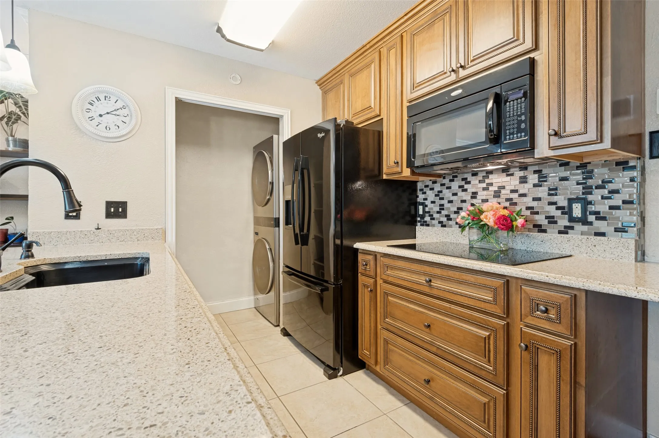 Condominium For Sale in Dallas County , 236 Samuel Boulevard 2, Coppell, Texas 75019, 1 Bedroom, 1 Bathroom, Garage spaces, 800 Sqft, built in 1984, mls#21364764, Real Estate Agent in Coppell, Homes For Sale in Dallas county, Homes For Sale in Coppell, Realtor in Coppell Texas, Real Estate Brokerage Independent Realty Texas, Luminita Cordes Realtor