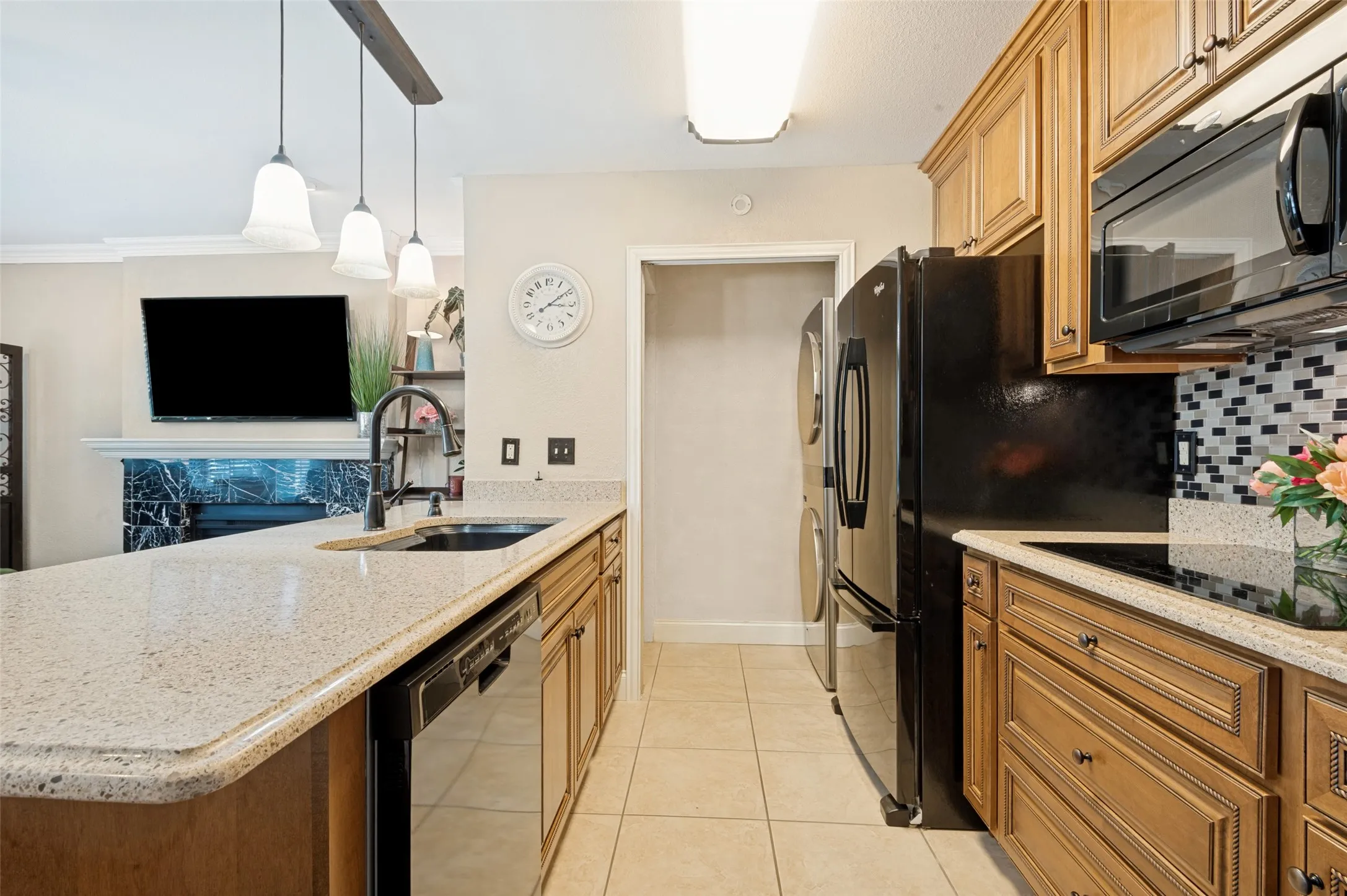 Condominium For Sale in Dallas County , 236 Samuel Boulevard 2, Coppell, Texas 75019, 1 Bedroom, 1 Bathroom, Garage spaces, 800 Sqft, built in 1984, mls#21364764, Real Estate Agent in Coppell, Homes For Sale in Dallas county, Homes For Sale in Coppell, Realtor in Coppell Texas, Real Estate Brokerage Independent Realty Texas, Luminita Cordes Realtor