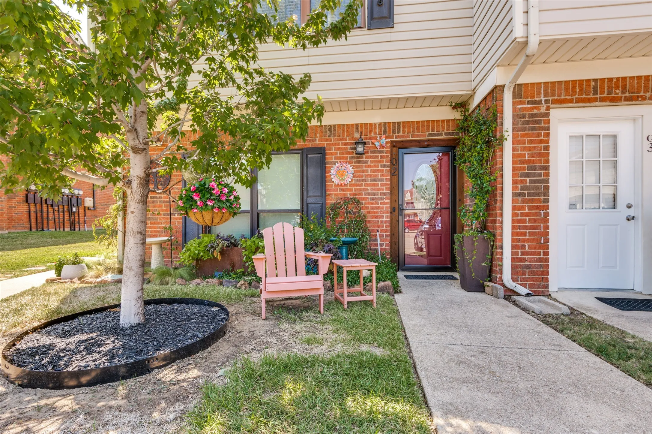 Condominium For Sale in Dallas County , 236 Samuel Boulevard 2, Coppell, Texas 75019, 1 Bedroom, 1 Bathroom, Garage spaces, 800 Sqft, built in 1984, mls#21364764, Real Estate Agent in Coppell, Homes For Sale in Dallas county, Homes For Sale in Coppell, Realtor in Coppell Texas, Real Estate Brokerage Independent Realty Texas, Luminita Cordes Realtor
