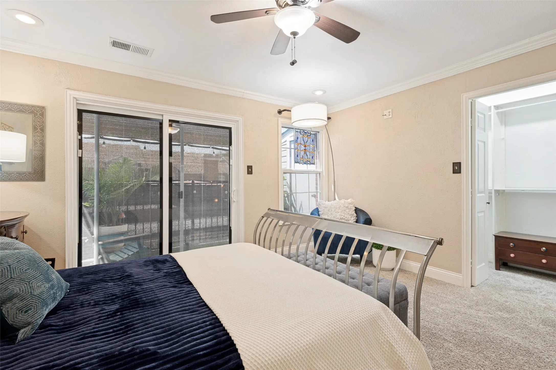 Condominium For Sale in Dallas County , 236 Samuel Boulevard 2, Coppell, Texas 75019, 1 Bedroom, 1 Bathroom, Garage spaces, 800 Sqft, built in 1984, mls#21364764, Real Estate Agent in Coppell, Homes For Sale in Dallas county, Homes For Sale in Coppell, Realtor in Coppell Texas, Real Estate Brokerage Independent Realty Texas, Luminita Cordes Realtor