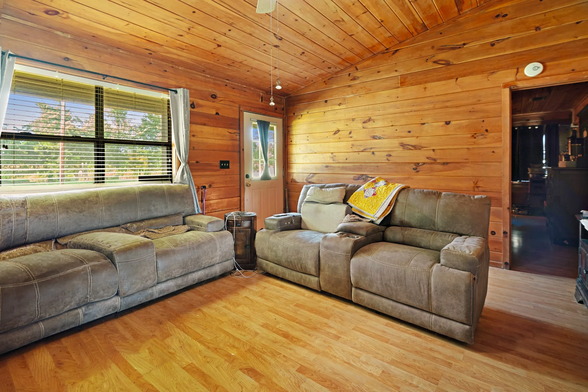 Single Family Residence For Sale in Red River (TX) County , 1251 County Road 2232, Detroit, Texas 75436, 2 Bedroom, 2 Bathroom, Garage spaces, 1,225 Sqft, built in 2001, Price $265,000, mls#21364519, Real Estate Agent in Detroit, Homes For Sale in Red River (TX) county, Homes For Sale in Detroit, Realtor in Detroit Texas, Real Estate Brokerage Independent Realty Texas, Luminita Cordes Realtor