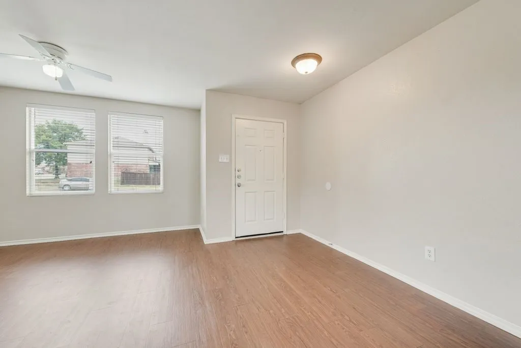Single Family Residence For Rent in Rockwall County , 509 Cherrywood Terrace, Royse City, Texas 75189, 4 Bedroom, 2 Bathroom, 2 Garage spaces, 2,100 Sqft, built in 2006, mls#21364856, Real Estate Agent in Royse City, Homes For Rent in Rockwall county, Homes For Rent in Royse City, Realtor in Royse City Texas, Real Estate Brokerage Independent Realty Texas, Luminita Cordes Realtor