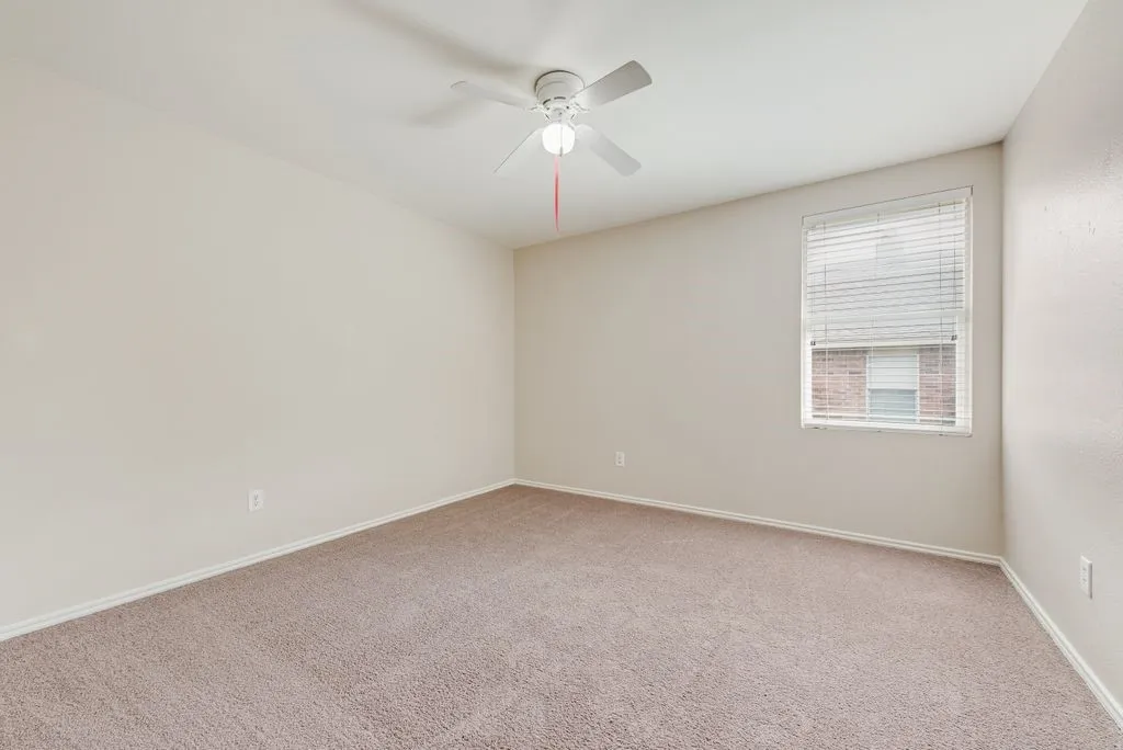 Single Family Residence For Rent in Rockwall County , 509 Cherrywood Terrace, Royse City, Texas 75189, 4 Bedroom, 2 Bathroom, 2 Garage spaces, 2,100 Sqft, built in 2006, mls#21364856, Real Estate Agent in Royse City, Homes For Rent in Rockwall county, Homes For Rent in Royse City, Realtor in Royse City Texas, Real Estate Brokerage Independent Realty Texas, Luminita Cordes Realtor