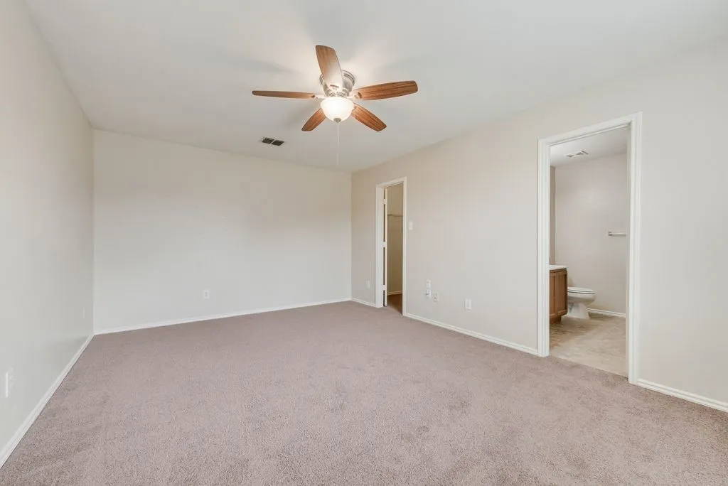 Single Family Residence For Rent in Rockwall County , 509 Cherrywood Terrace, Royse City, Texas 75189, 4 Bedroom, 2 Bathroom, 2 Garage spaces, 2,100 Sqft, built in 2006, mls#21364856, Real Estate Agent in Royse City, Homes For Rent in Rockwall county, Homes For Rent in Royse City, Realtor in Royse City Texas, Real Estate Brokerage Independent Realty Texas, Luminita Cordes Realtor