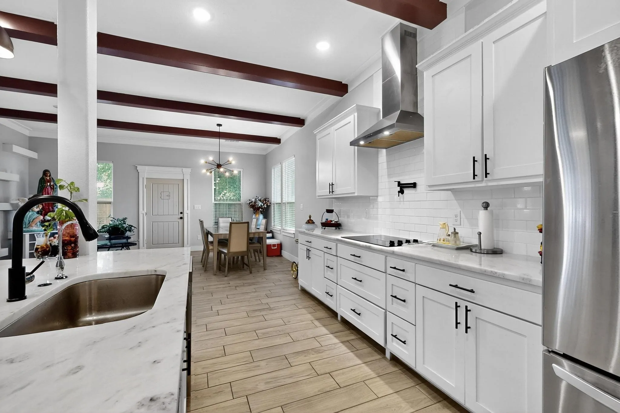 Single Family Residence For Sale in Dallas County , 1901 Avenue E, Grand Prairie, Texas 75051, 5 Bedroom, 5 Bathroom, 2 Garage spaces, 1,908 Sqft, built in 2021, Price $530,000, mls#21361384, Real Estate Agent in Grand Prairie, Homes For Sale in Dallas county, Homes For Sale in Grand Prairie, Realtor in Grand Prairie Texas, Real Estate Brokerage Independent Realty Texas, Luminita Cordes Realtor