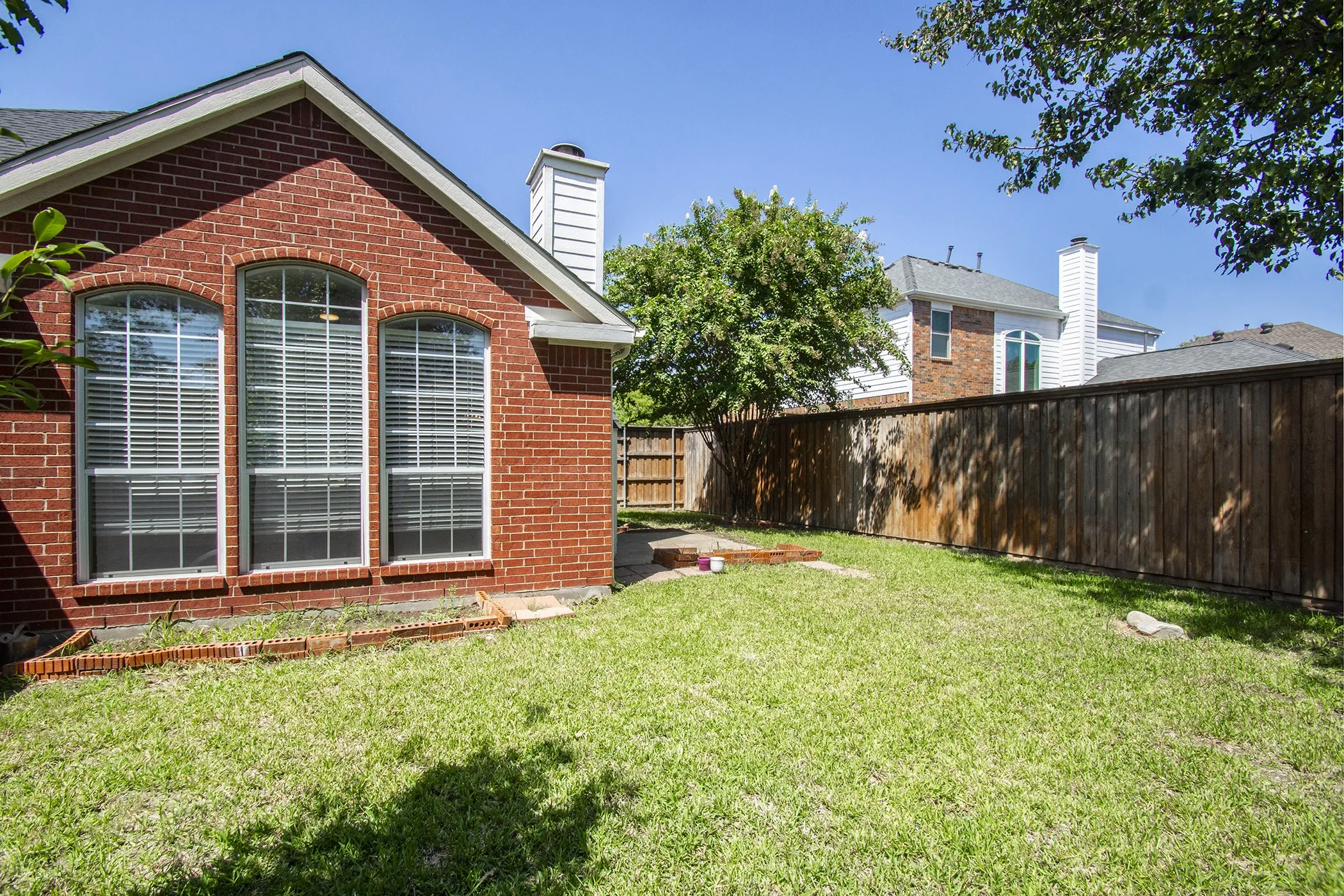 Single Family Residence For Sale in Collin County , 2452 Brycewood Lane, Plano, Texas 75025, 4 Bedroom, 2 Bathroom, 2 Garage spaces, 2,030 Sqft, built in 1998, mls#21321601, Real Estate Agent in Plano, Homes For Sale in Collin county, Homes For Sale in Plano, Realtor in Plano Texas, Real Estate Brokerage Independent Realty Texas, Luminita Cordes Realtor