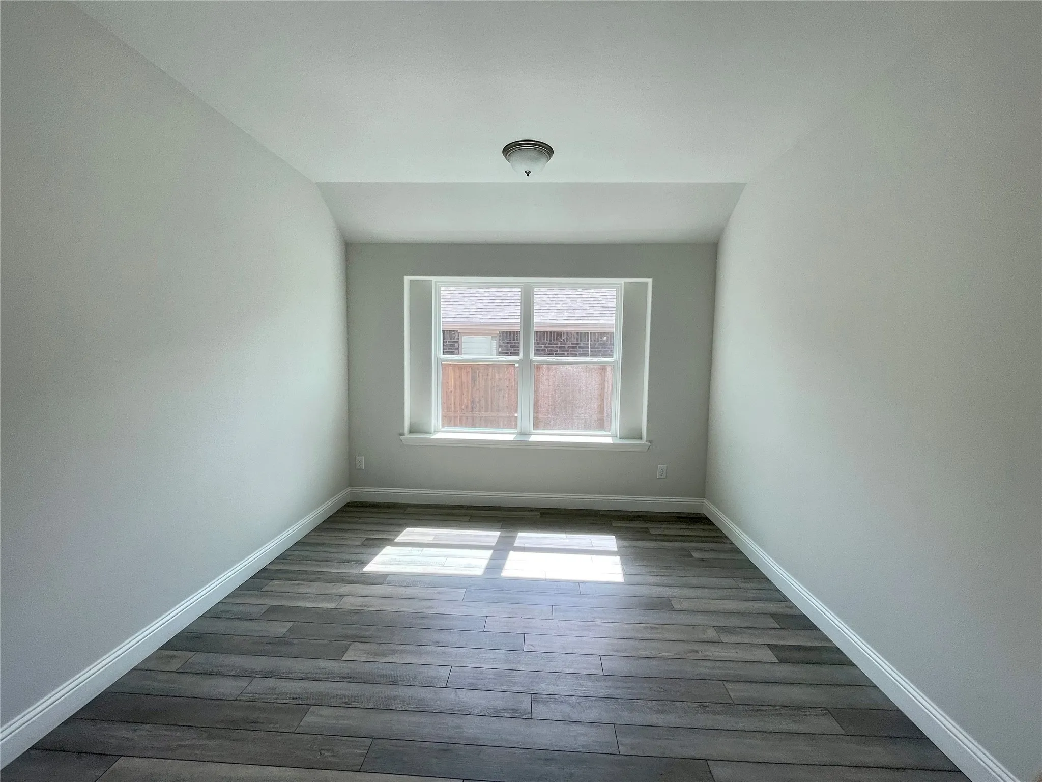 Single Family Residence For Rent in Collin County , 4005 Blue Stem Boulevard, Melissa, Texas 75454, 5 Bedroom, 3 Bathroom, 2 Garage spaces, 2,399 Sqft, built in 2022, mls#21357675, Real Estate Agent in Melissa, Homes For Rent in Collin county, Homes For Rent in Melissa, Realtor in Melissa Texas, Real Estate Brokerage Independent Realty Texas, Luminita Cordes Realtor