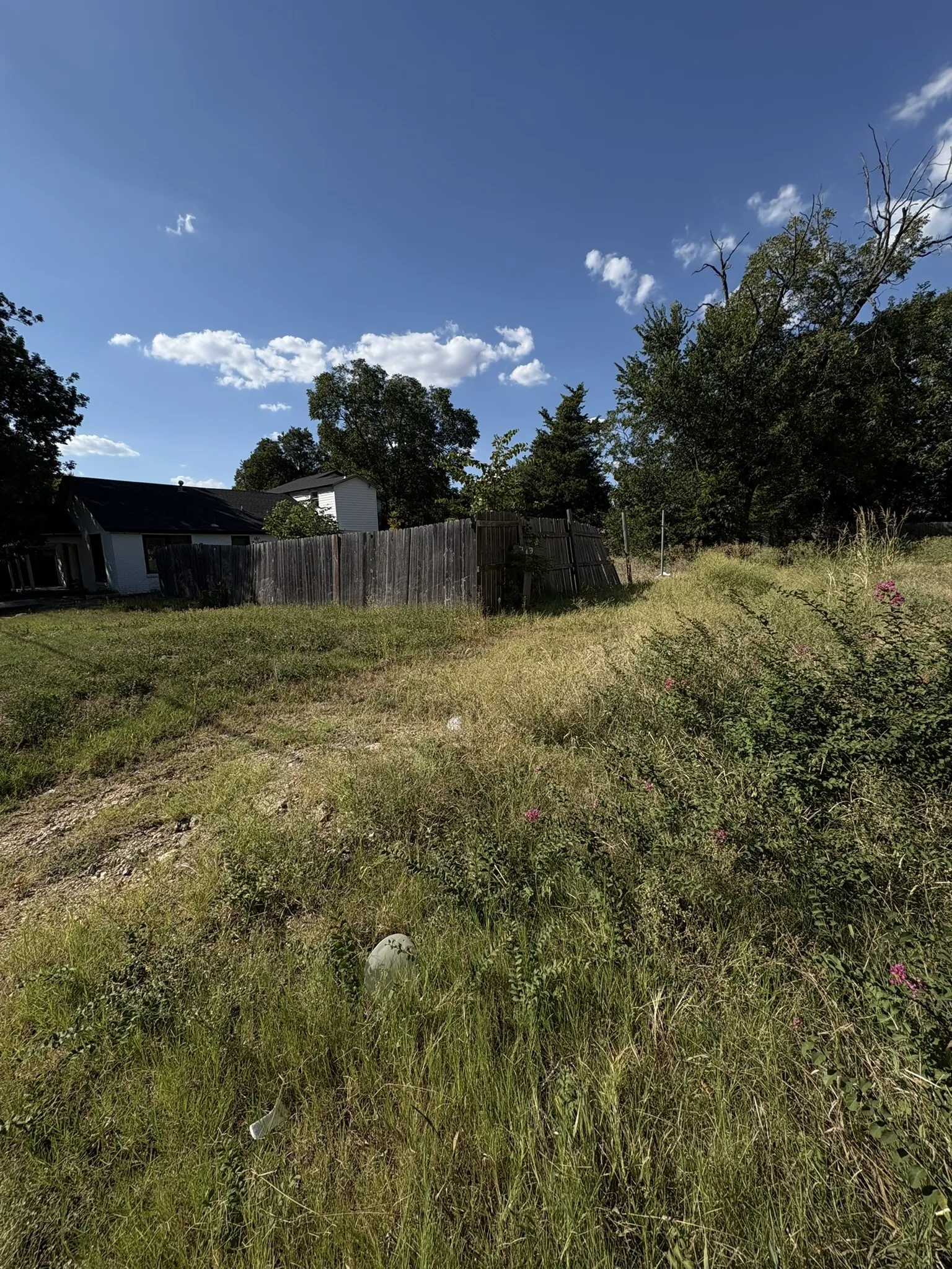 Improved Land For Sale in Ellis County , 713 E Jefferson Street, Waxahachie, Texas 75165, 0, 0, Garage spaces, 0 Sqft, built in 1916, Price $75,000, mls#21364883, Real Estate Agent in Waxahachie, Homes For Sale in Ellis county, Homes For Sale in Waxahachie, Realtor in Waxahachie Texas, Real Estate Brokerage Independent Realty Texas, Luminita Cordes Realtor