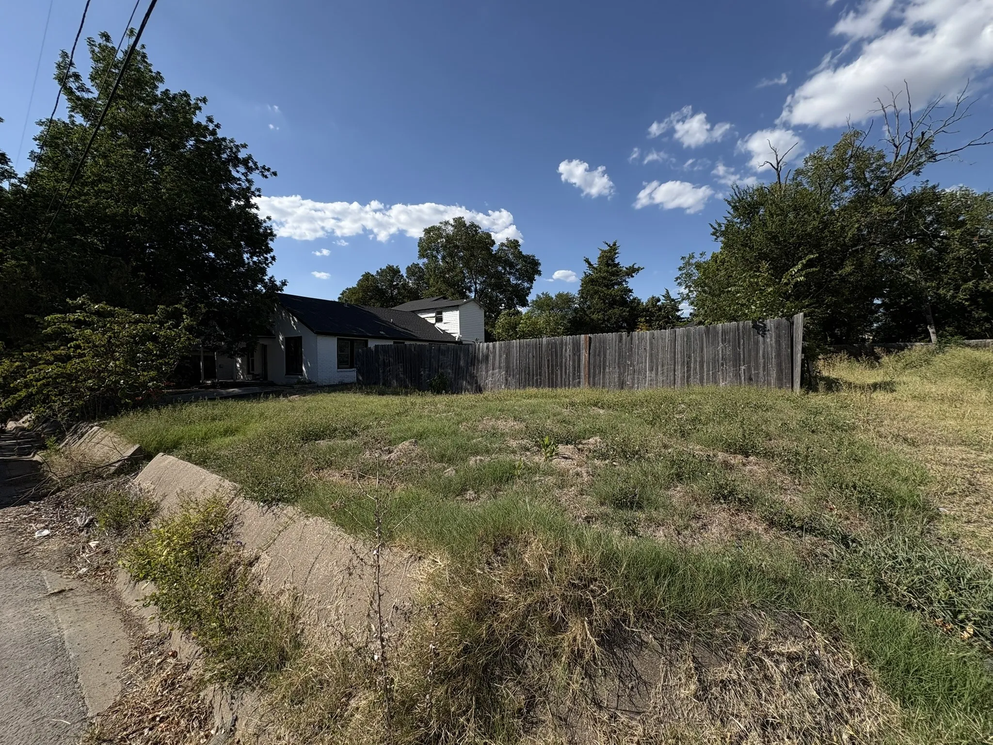 Improved Land For Sale in Ellis County , 713 E Jefferson Street, Waxahachie, Texas 75165, 0, 0, Garage spaces, 0 Sqft, built in 1916, Price $75,000, mls#21364883, Real Estate Agent in Waxahachie, Homes For Sale in Ellis county, Homes For Sale in Waxahachie, Realtor in Waxahachie Texas, Real Estate Brokerage Independent Realty Texas, Luminita Cordes Realtor