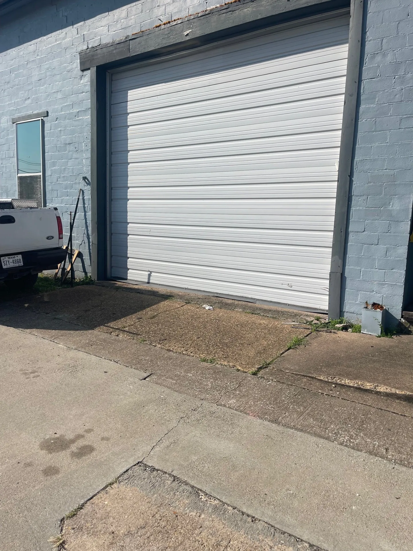 Retail For Rent in Kaufman County , 103 W Broad, Forney, Texas 75126, 0, 0, Garage spaces, 0 Sqft, built in 1933, Price $4,500, mls#21364889, Real Estate Agent in Forney, Homes For Rent in Kaufman county, Homes For Rent in Forney, Realtor in Forney Texas, Real Estate Brokerage Independent Realty Texas, Luminita Cordes Realtor