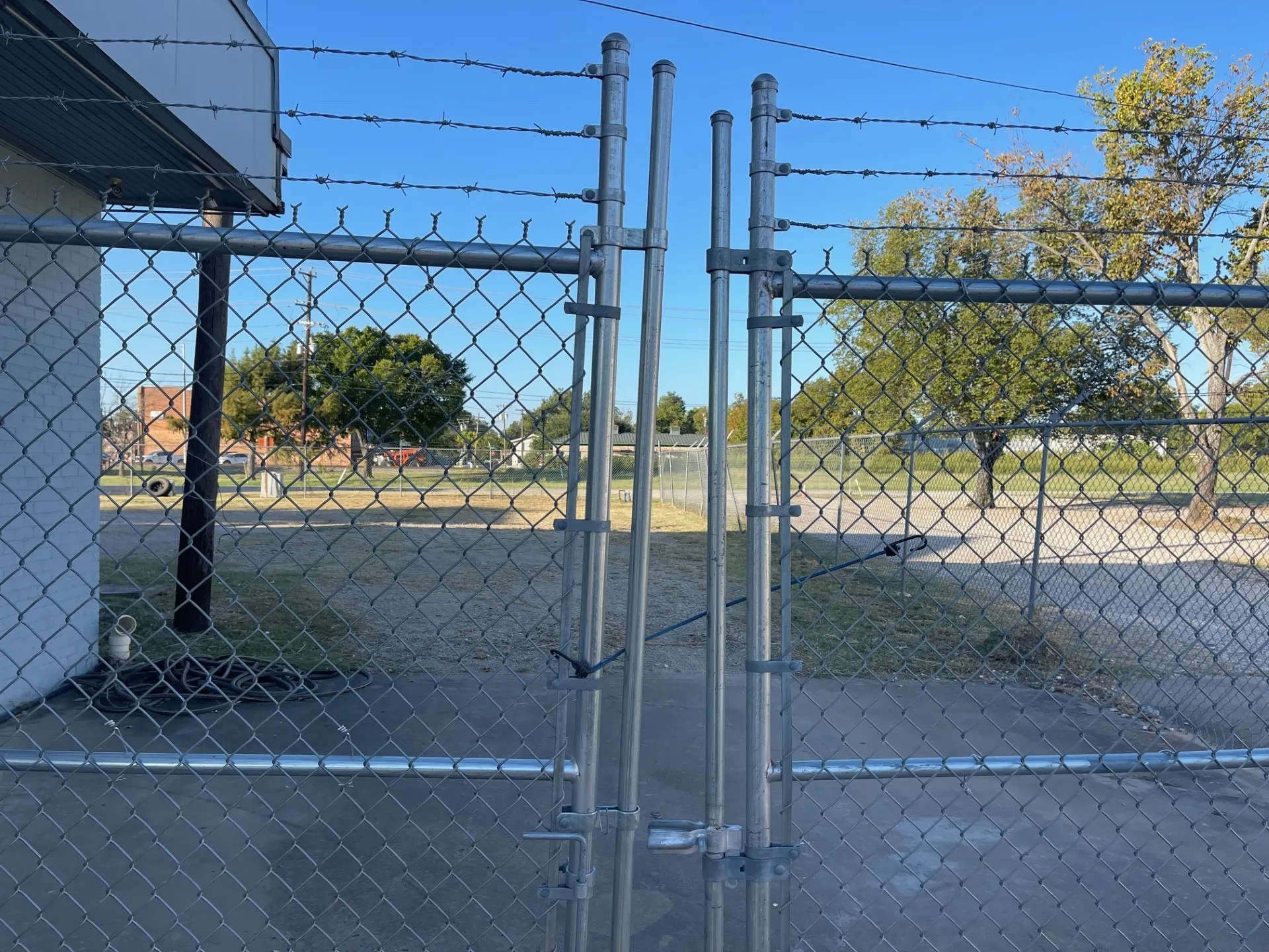 Retail For Rent in Kaufman County , 103 W Broad, Forney, Texas 75126, 0, 0, Garage spaces, 0 Sqft, built in 1933, Price $4,500, mls#21364889, Real Estate Agent in Forney, Homes For Rent in Kaufman county, Homes For Rent in Forney, Realtor in Forney Texas, Real Estate Brokerage Independent Realty Texas, Luminita Cordes Realtor