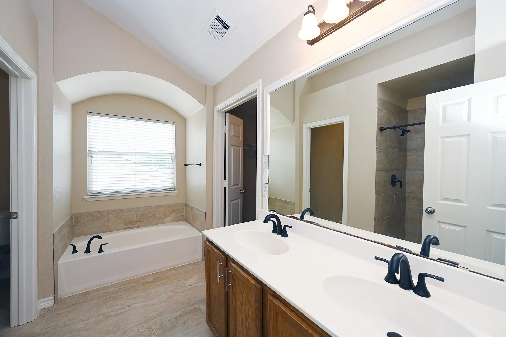Single Family Residence For Rent in Denton County , 8908 Stewart Street, Cross Roads, Texas 76227, 4 Bedroom, 3 Bathroom, 2 Garage spaces, 2,162 Sqft, built in 2004, mls#21364894, Real Estate Agent in Cross Roads, Homes For Rent in Denton county, Homes For Rent in Cross Roads, Realtor in Cross Roads Texas, Real Estate Brokerage Independent Realty Texas, Luminita Cordes Realtor