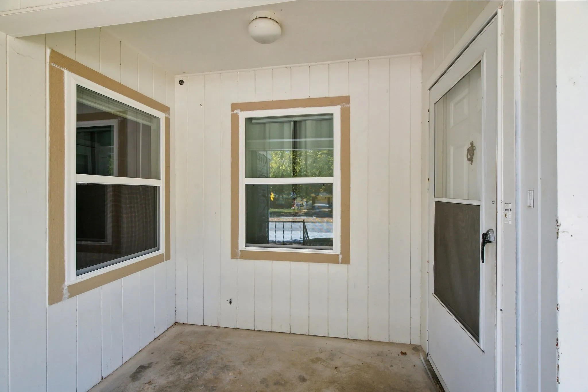 Small porch.