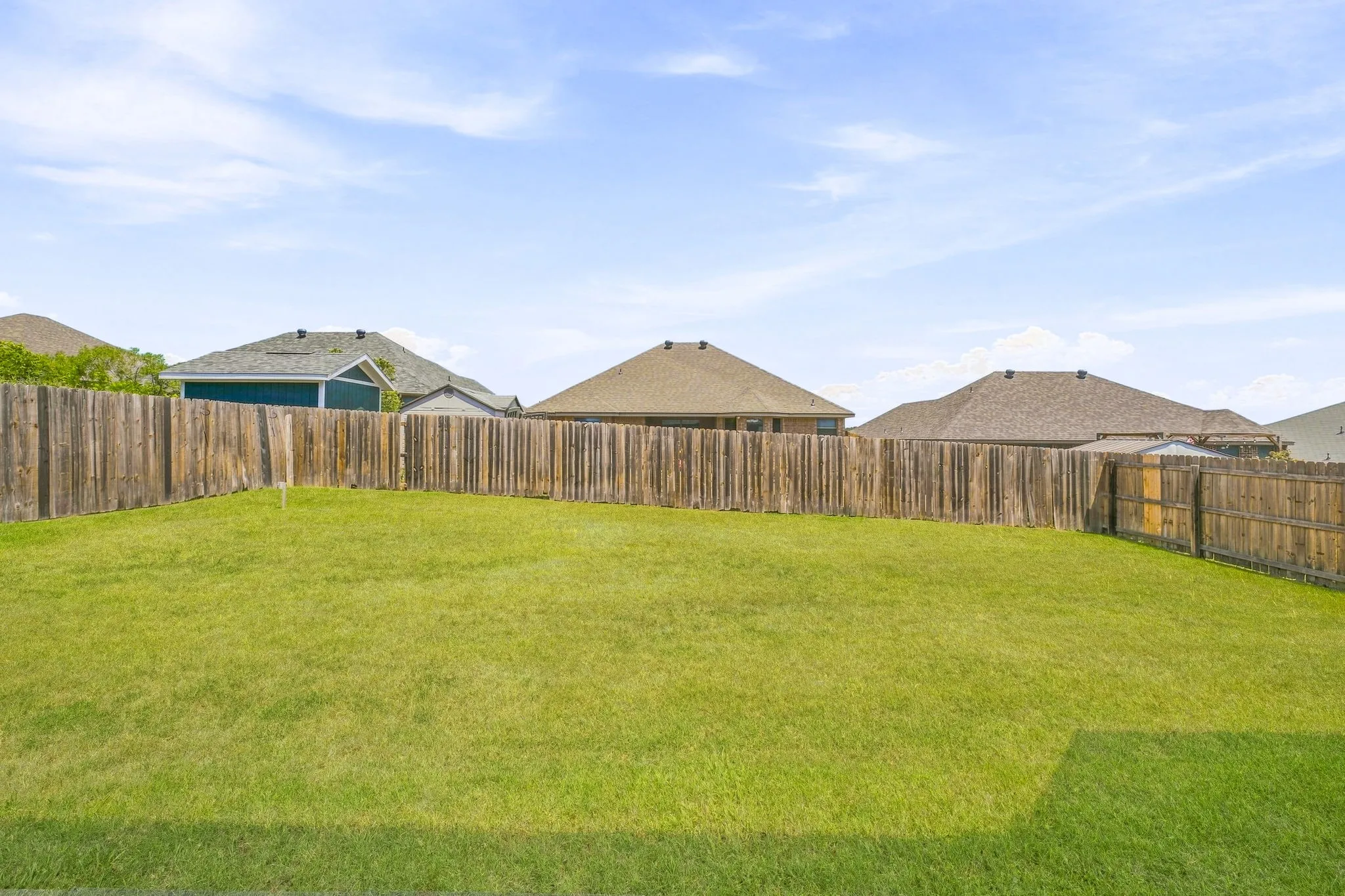 Single Family Residence For Sale in Parker County , 1245 Newcastle Drive, Weatherford, Texas 76086, 3 Bedroom, 2 Bathroom, 2 Garage spaces, 1,460 Sqft, built in 2014, mls#21364686, Real Estate Agent in Weatherford, Homes For Sale in Parker county, Homes For Sale in Weatherford, Realtor in Weatherford Texas, Real Estate Brokerage Independent Realty Texas, Luminita Cordes Realtor