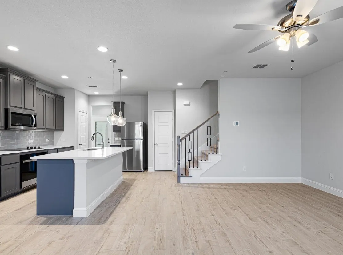 Townhouse For Rent in Tarrant County , 6116 Bursey Road, Watauga, Texas 76148, 3 Bedroom, 3 Bathroom, 2 Garage spaces, 2,265 Sqft, built in 2024, mls#21364650, Real Estate Agent in Watauga, Homes For Rent in Tarrant county, Homes For Rent in Watauga, Realtor in Watauga Texas, Real Estate Brokerage Independent Realty Texas, Luminita Cordes Realtor
