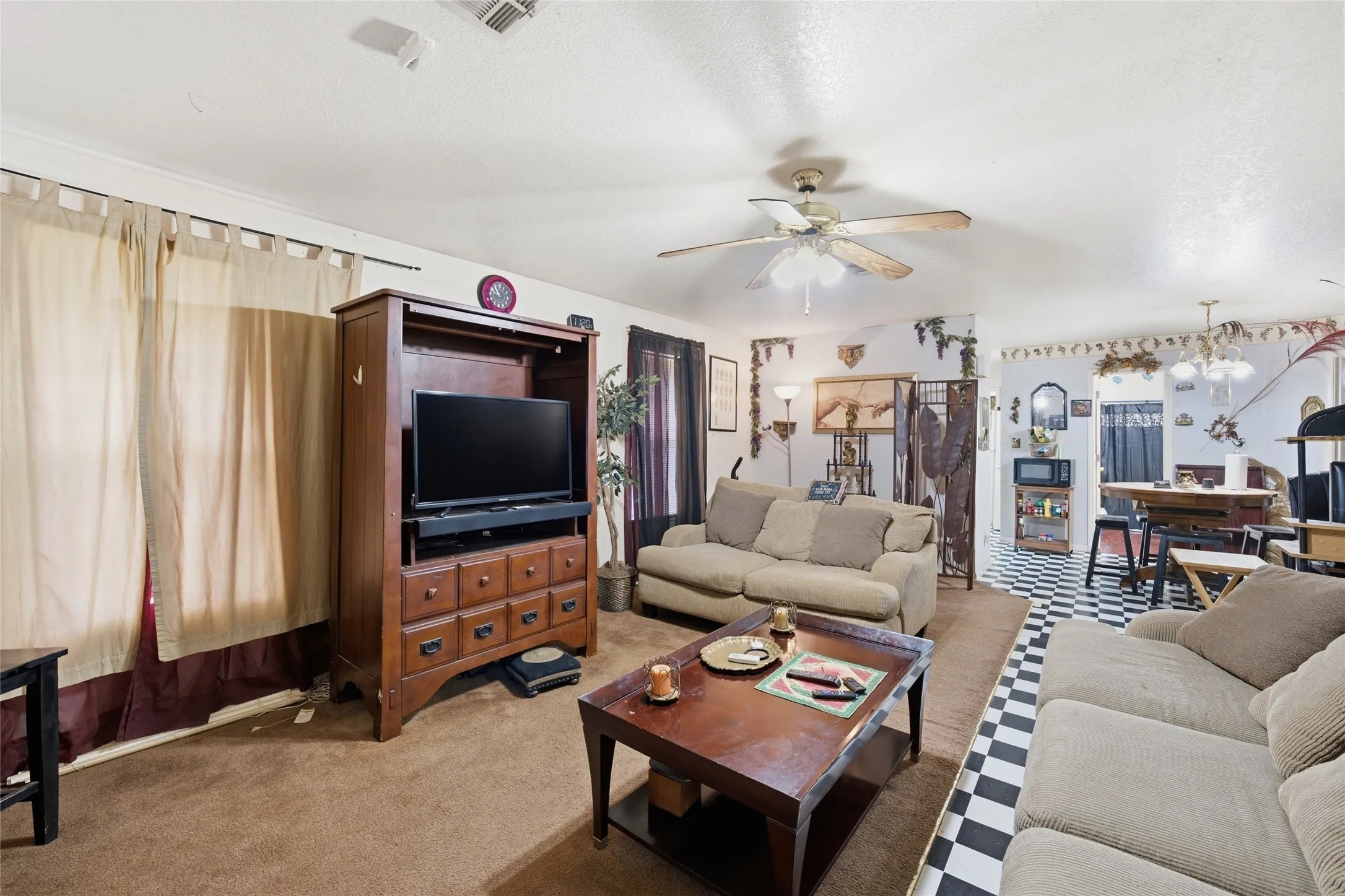 Single Family Residence For Sale in Mc Lennan County , 1300 Spring Street, Waco, Texas 76704, 3 Bedroom, 2 Bathroom, Garage spaces, 1,264 Sqft, built in 2001, Price $199,900, mls#21363460, Real Estate Agent in Waco, Homes For Sale in Mc Lennan county, Homes For Sale in Waco, Realtor in Waco Texas, Real Estate Brokerage Independent Realty Texas, Luminita Cordes Realtor