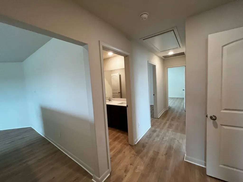 Single Family Residence For Rent in Kaufman County , 3023 Boran Drive, Forney, Texas 75126, 5 Bedroom, 3 Bathroom, 2 Garage spaces, 2,766 Sqft, built in 2022, mls#21364907, Real Estate Agent in Forney, Homes For Rent in Kaufman county, Homes For Rent in Forney, Realtor in Forney Texas, Real Estate Brokerage Independent Realty Texas, Luminita Cordes Realtor