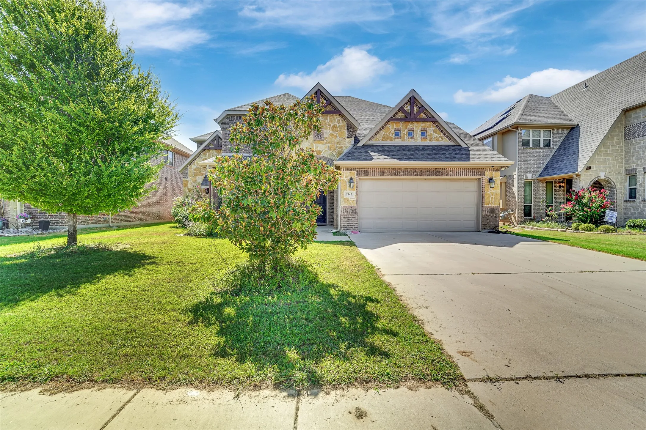 Single Family Residence For Rent in Johnson County , 2743 Chimney Rock Road, Burleson, Texas 76028, 4 Bedroom, 4 Bathroom, 2 Garage spaces, 3,540 Sqft, built in 2016, mls#21364761, Real Estate Agent in Burleson, Homes For Rent in Johnson county, Homes For Rent in Burleson, Realtor in Burleson Texas, Real Estate Brokerage Independent Realty Texas, Luminita Cordes Realtor