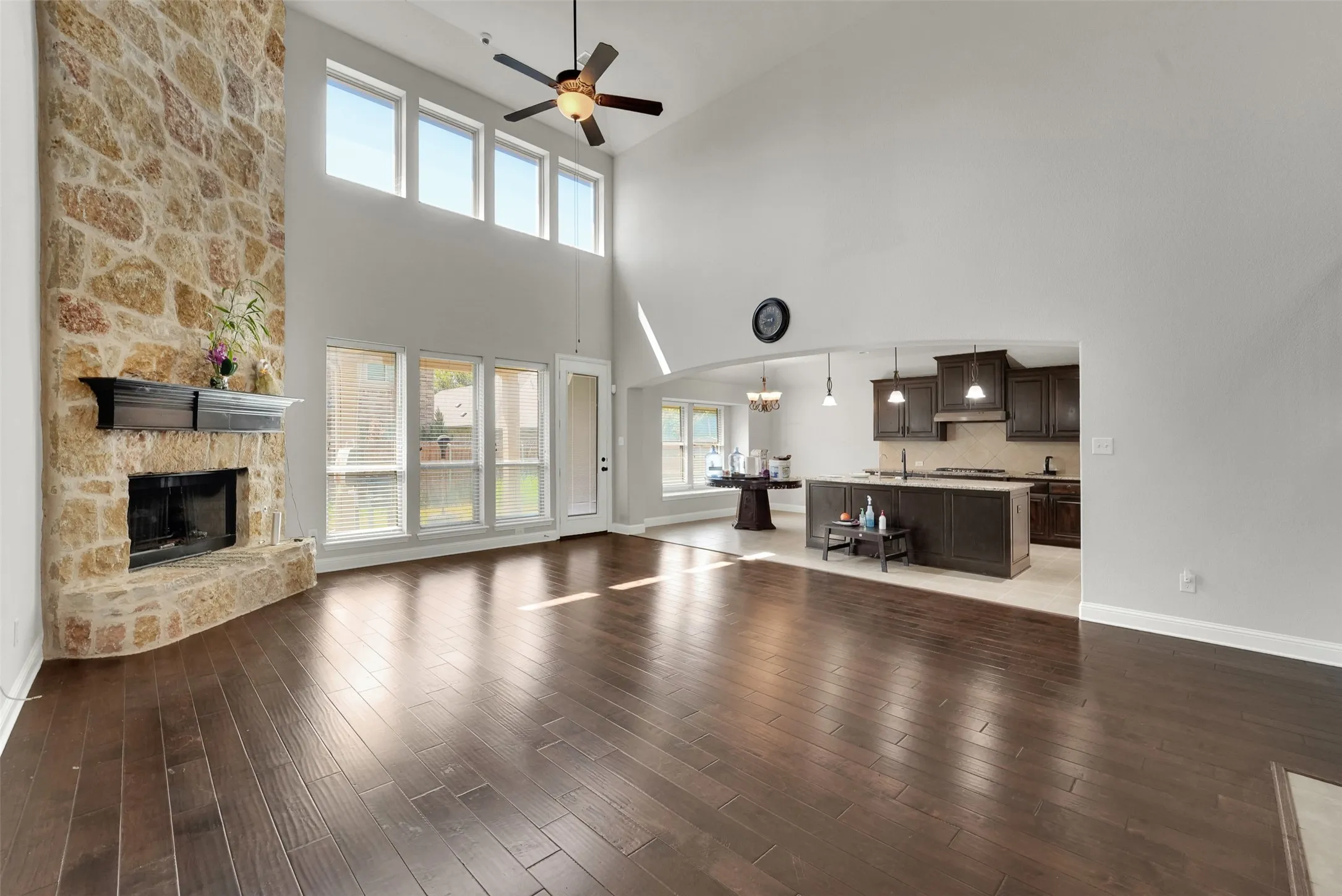 Single Family Residence For Rent in Johnson County , 2743 Chimney Rock Road, Burleson, Texas 76028, 4 Bedroom, 4 Bathroom, 2 Garage spaces, 3,540 Sqft, built in 2016, mls#21364761, Real Estate Agent in Burleson, Homes For Rent in Johnson county, Homes For Rent in Burleson, Realtor in Burleson Texas, Real Estate Brokerage Independent Realty Texas, Luminita Cordes Realtor