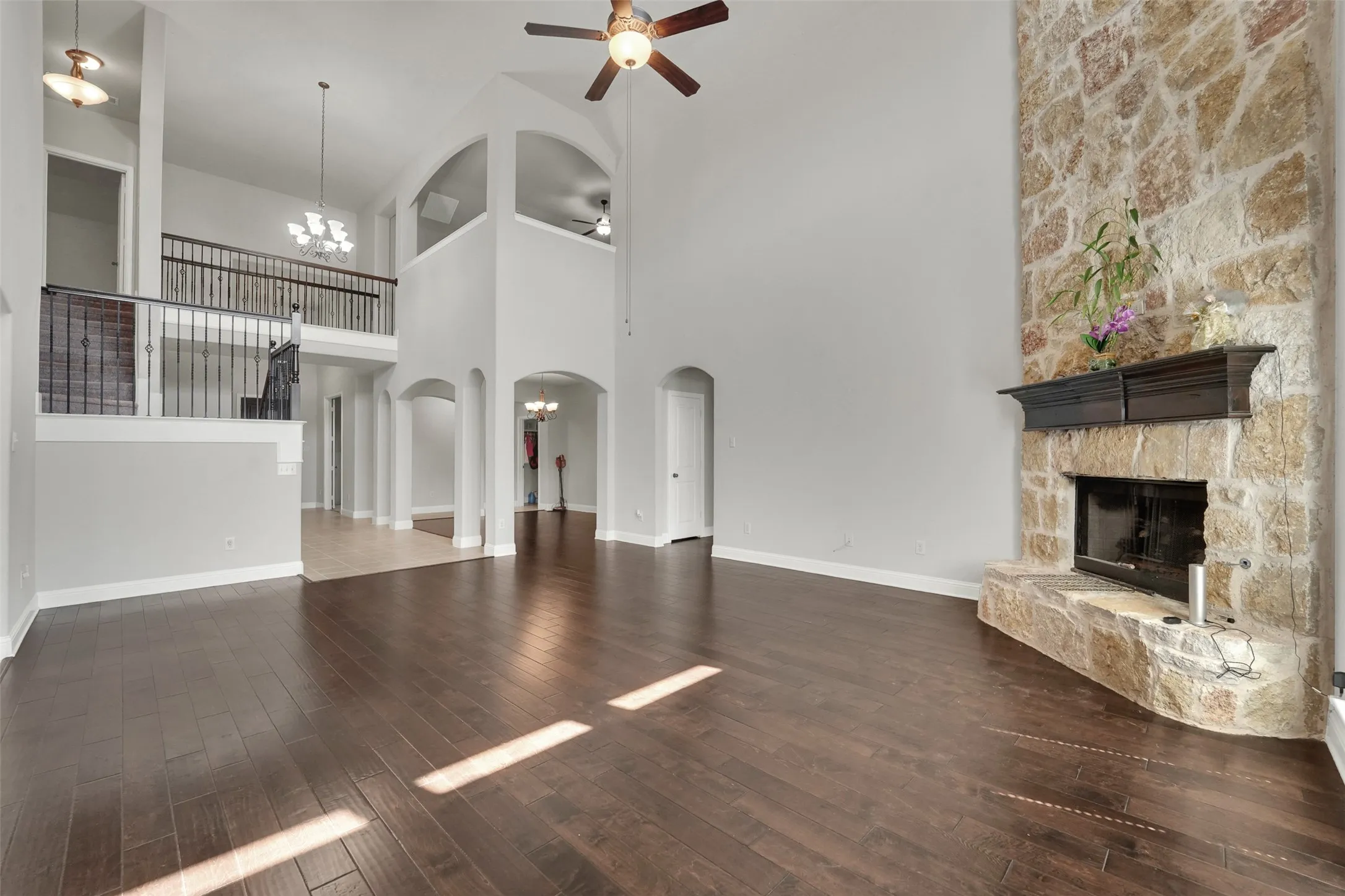 Single Family Residence For Rent in Johnson County , 2743 Chimney Rock Road, Burleson, Texas 76028, 4 Bedroom, 4 Bathroom, 2 Garage spaces, 3,540 Sqft, built in 2016, mls#21364761, Real Estate Agent in Burleson, Homes For Rent in Johnson county, Homes For Rent in Burleson, Realtor in Burleson Texas, Real Estate Brokerage Independent Realty Texas, Luminita Cordes Realtor