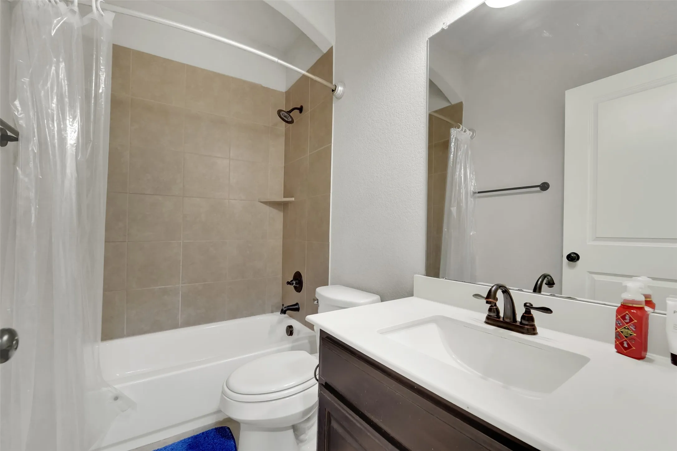 Single Family Residence For Rent in Johnson County , 2743 Chimney Rock Road, Burleson, Texas 76028, 4 Bedroom, 4 Bathroom, 2 Garage spaces, 3,540 Sqft, built in 2016, mls#21364761, Real Estate Agent in Burleson, Homes For Rent in Johnson county, Homes For Rent in Burleson, Realtor in Burleson Texas, Real Estate Brokerage Independent Realty Texas, Luminita Cordes Realtor