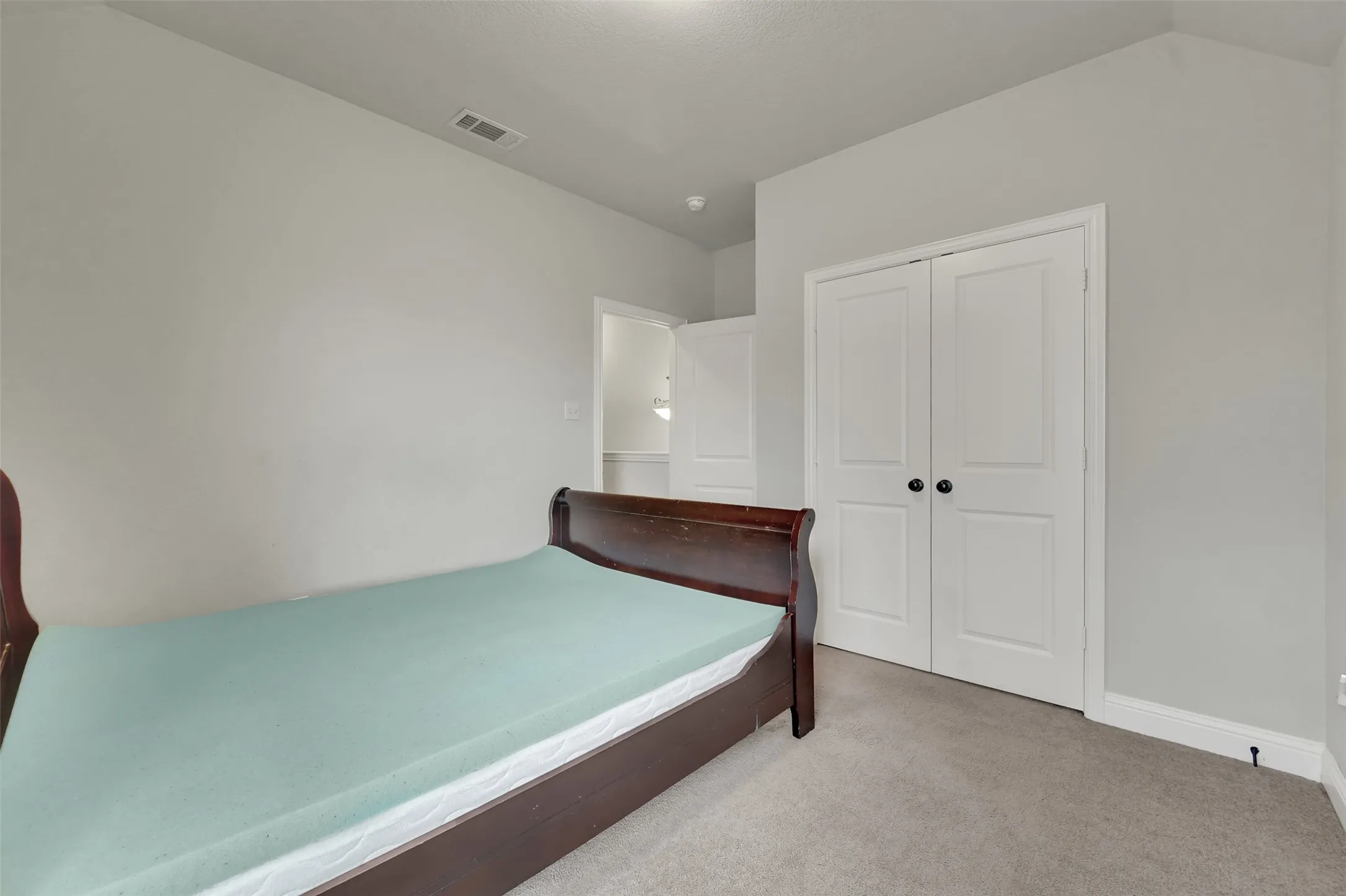 Single Family Residence For Rent in Johnson County , 2743 Chimney Rock Road, Burleson, Texas 76028, 4 Bedroom, 4 Bathroom, 2 Garage spaces, 3,540 Sqft, built in 2016, mls#21364761, Real Estate Agent in Burleson, Homes For Rent in Johnson county, Homes For Rent in Burleson, Realtor in Burleson Texas, Real Estate Brokerage Independent Realty Texas, Luminita Cordes Realtor